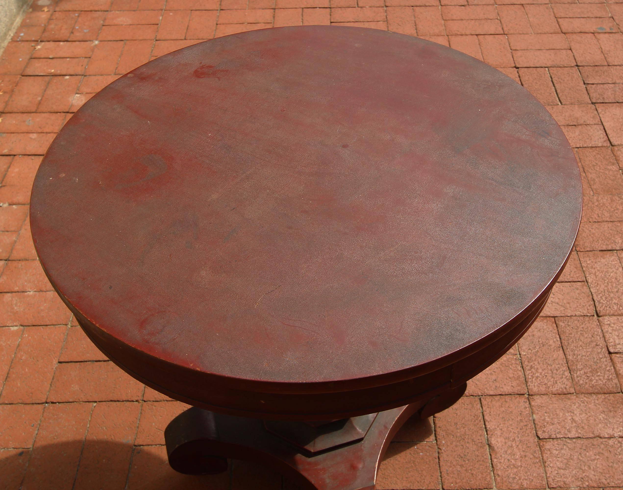 American Empire Painted Center Table with Drawer, circa 1840 In Excellent Condition For Sale In Philadelphia, PA