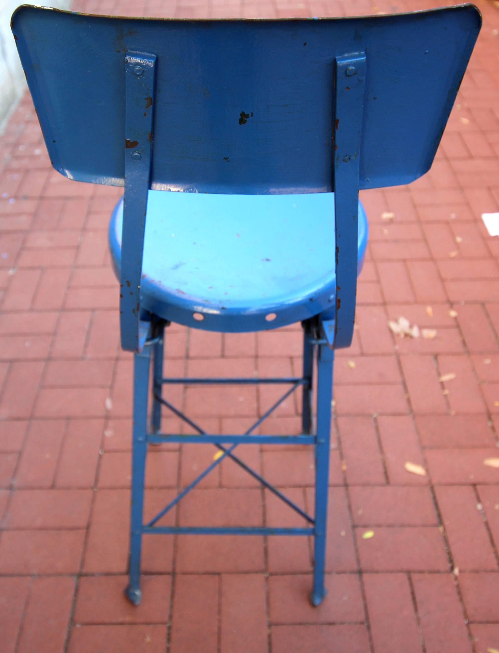 Very Tall Blue Industrial Stool, American, Mid-20th Century For Sale 5