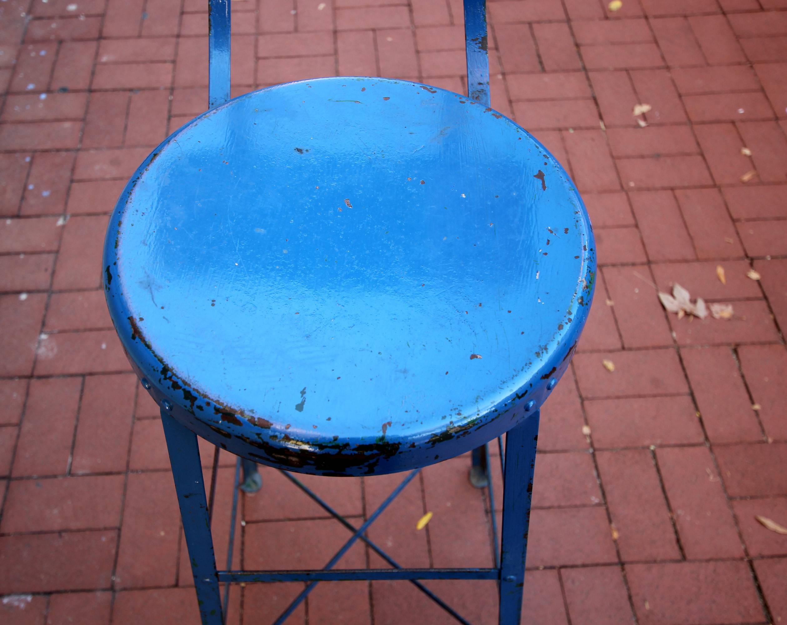 Very Tall Blue Industrial Stool, American, Mid-20th Century For Sale 1