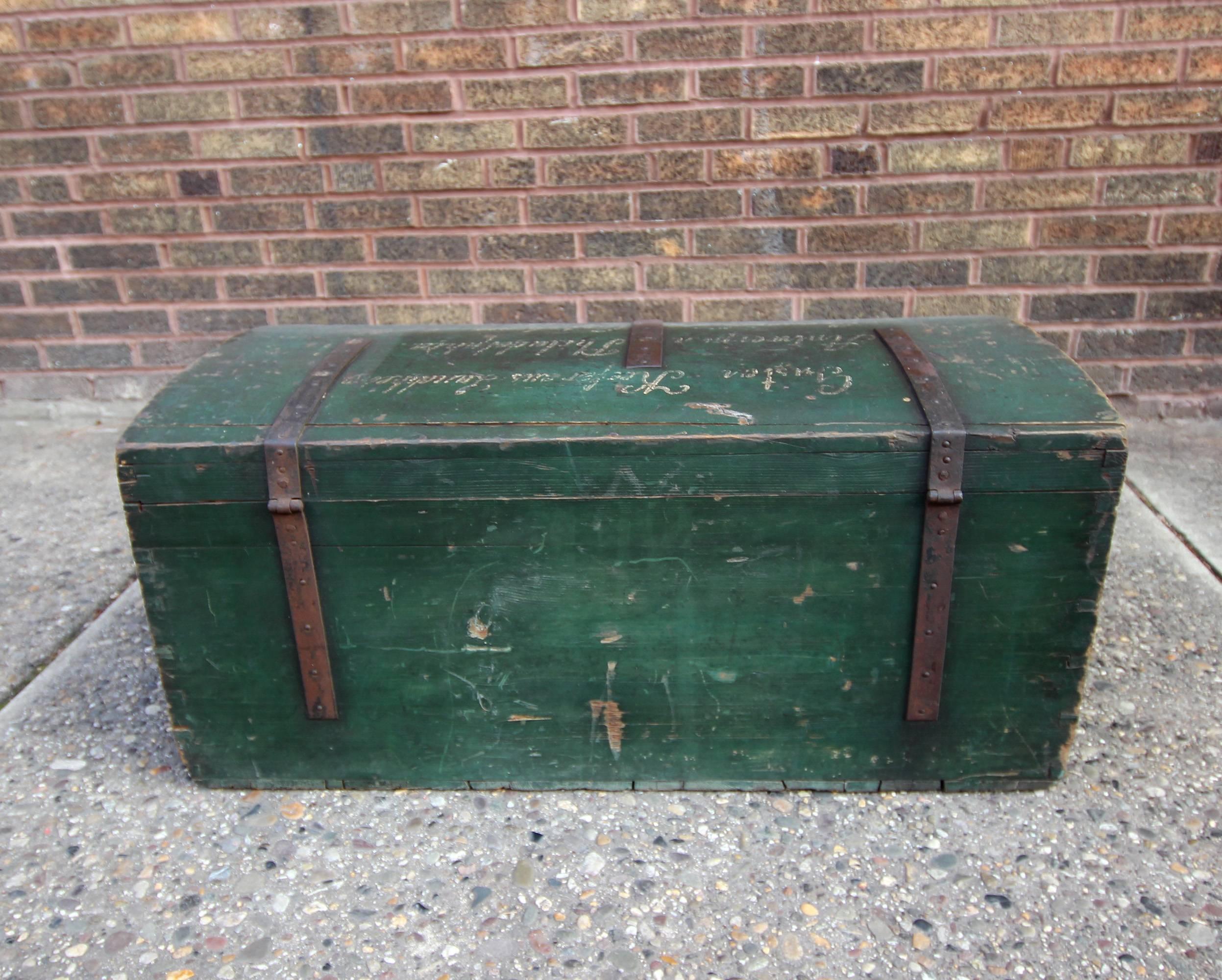 Painted Travel Trunk Naming Steamer Company, circa 1900 For Sale 1