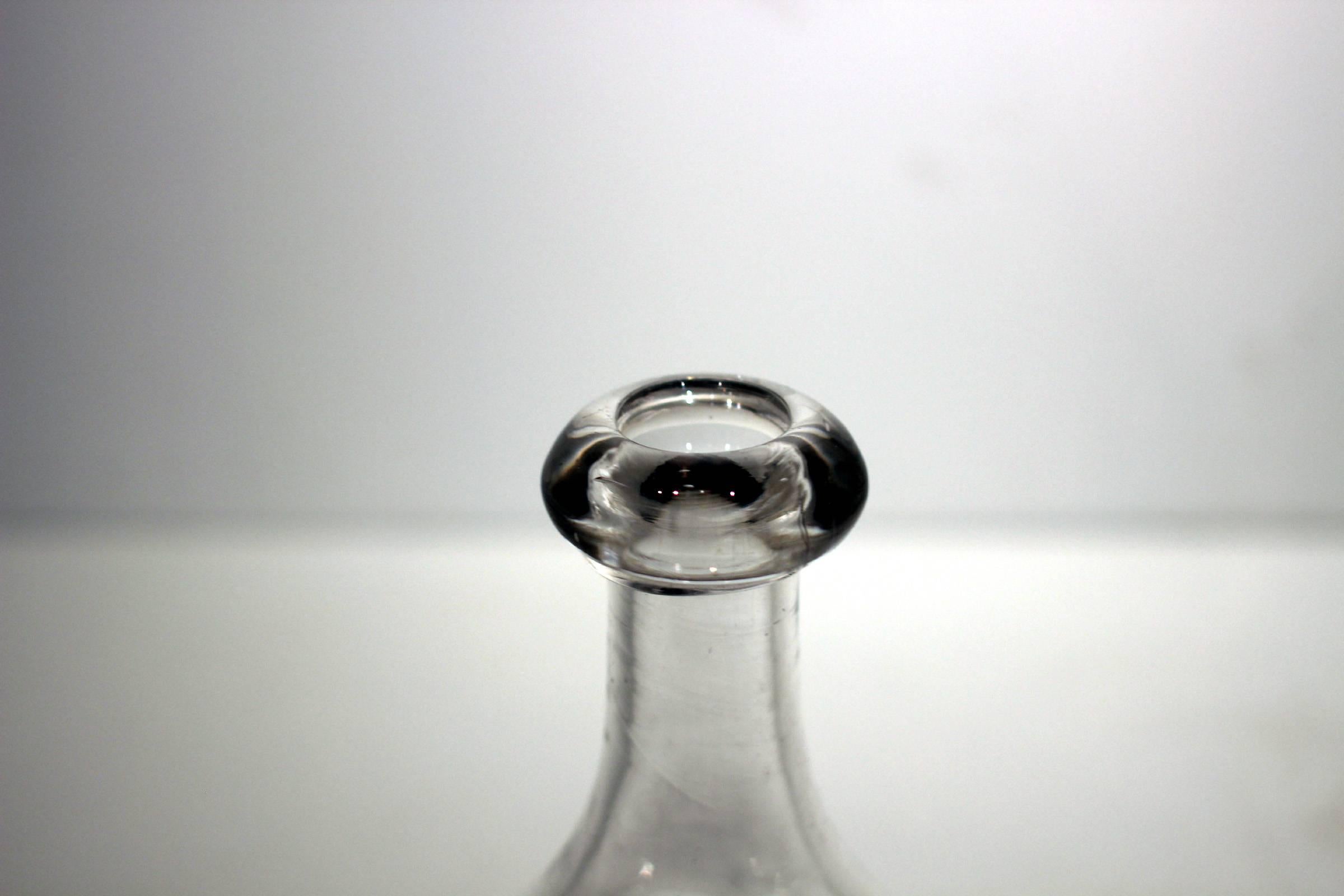 American Mid-19th Century Glass Bar Bottle For Sale