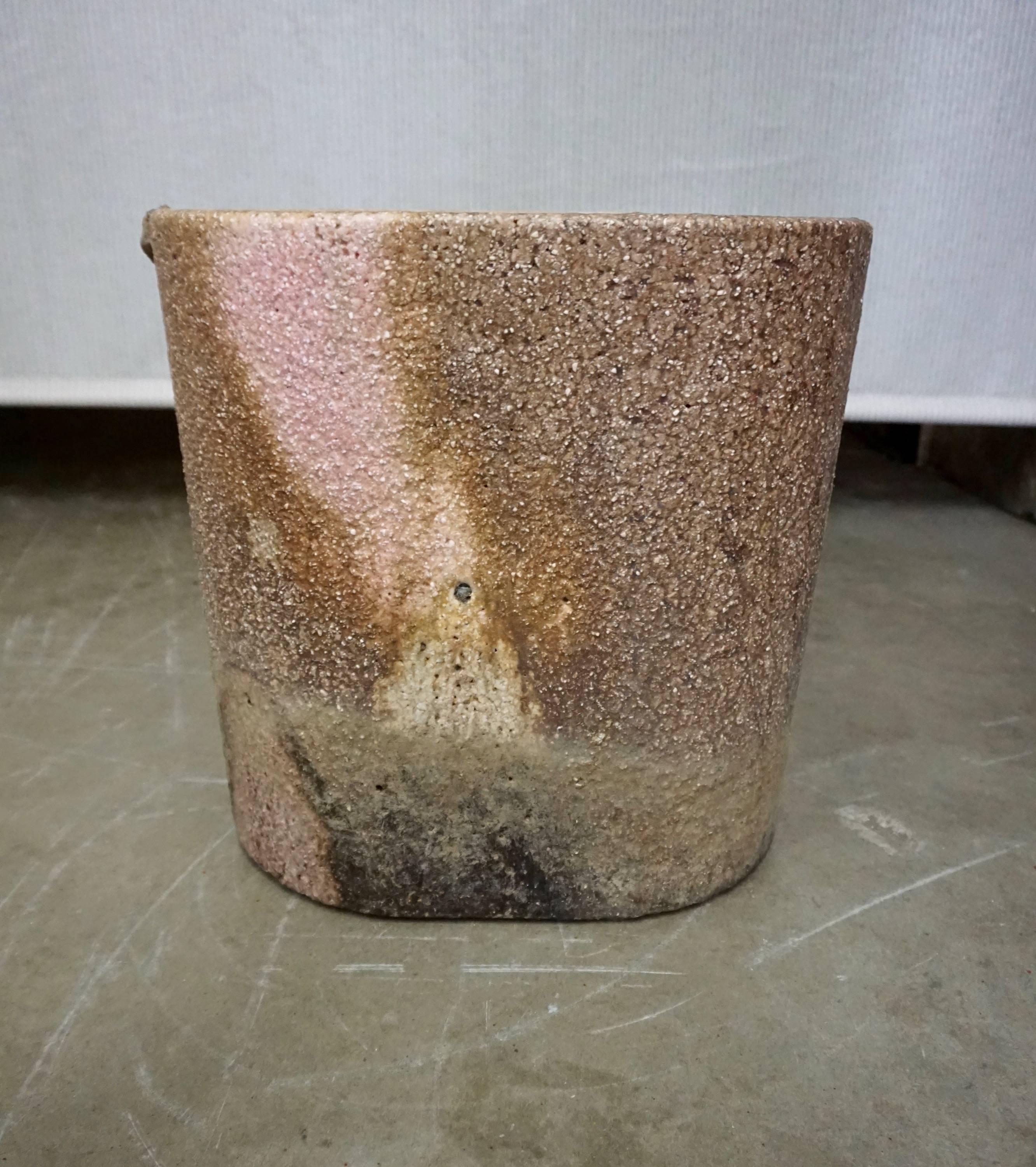 Ceramic vessel used to melt glass at very high temperatures. Enhanced by the crackling and the glass remnants and drippings. Can be used as a planter or decorative object, indoors or outdoors.
Multiple crucibles available.