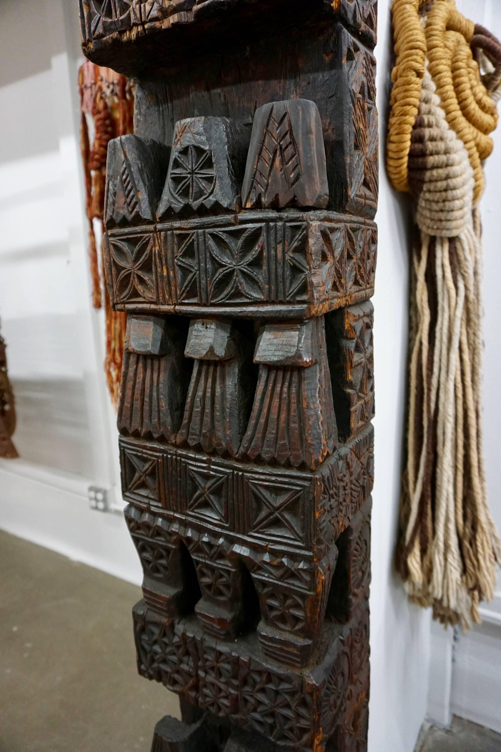 Hand-Carved Wood TOTEM In Excellent Condition For Sale In Cathedral City, CA