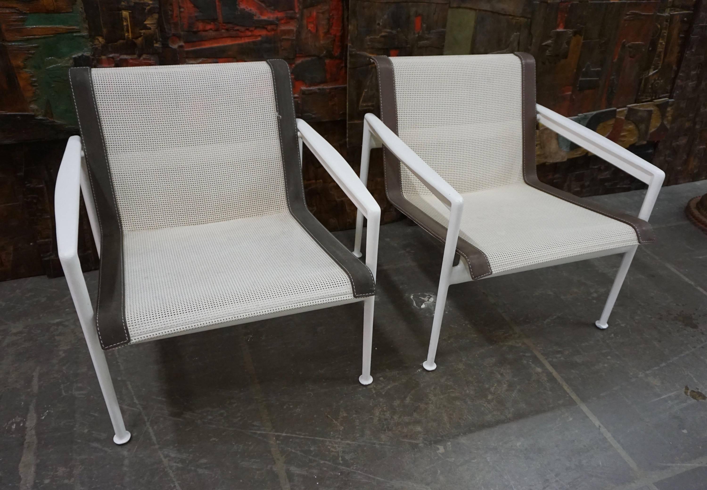 Pair of Richard Schultz Lounge Chairs for Knoll For Sale 6