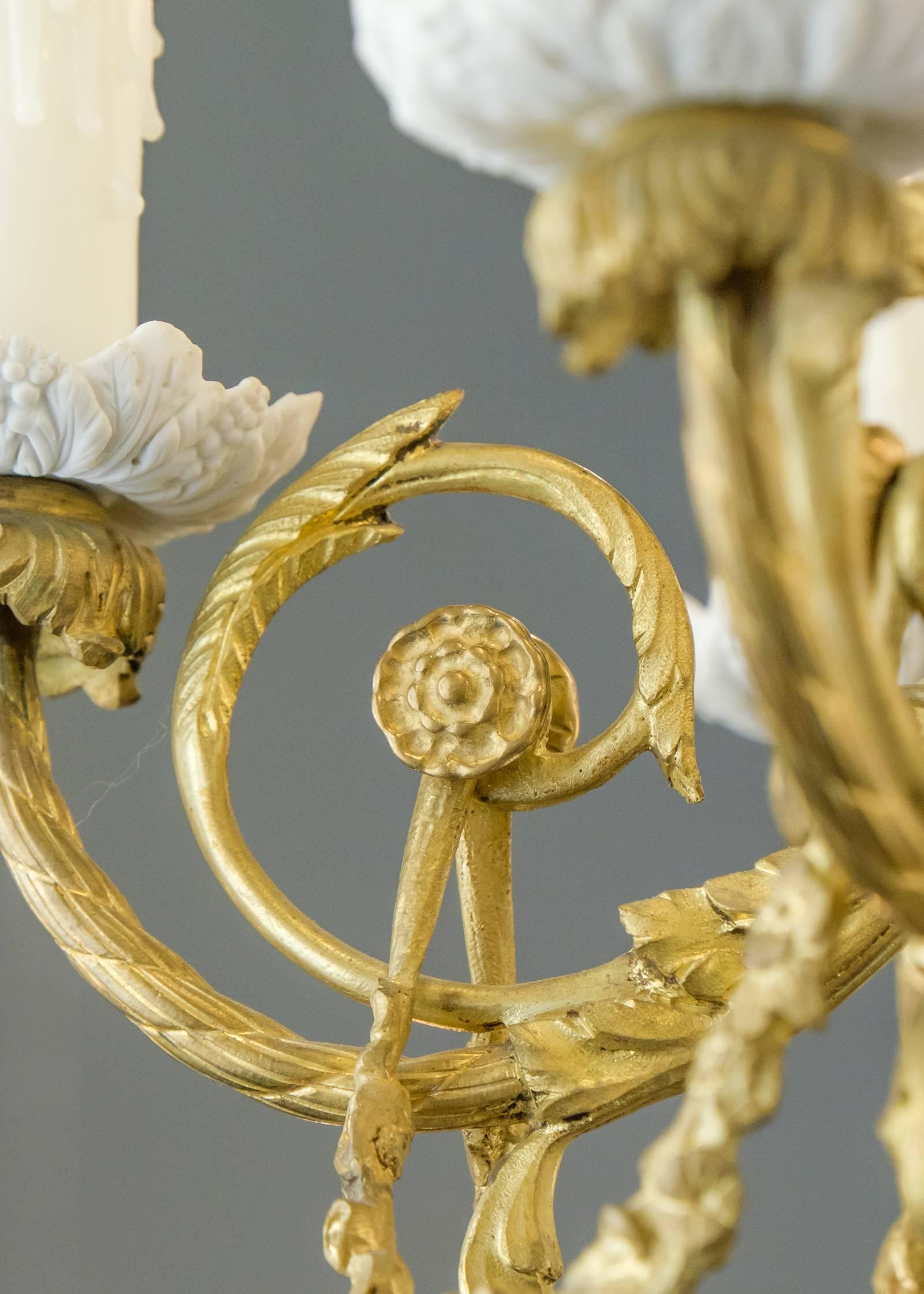 Metal French 19th Century Gold-Leafed Chandelier with Porcelain Bobeches