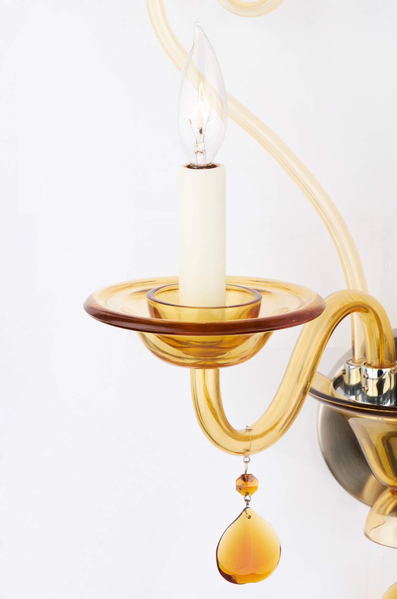 Murano Amber Glass Wall Sconce In Excellent Condition For Sale In Austin, TX