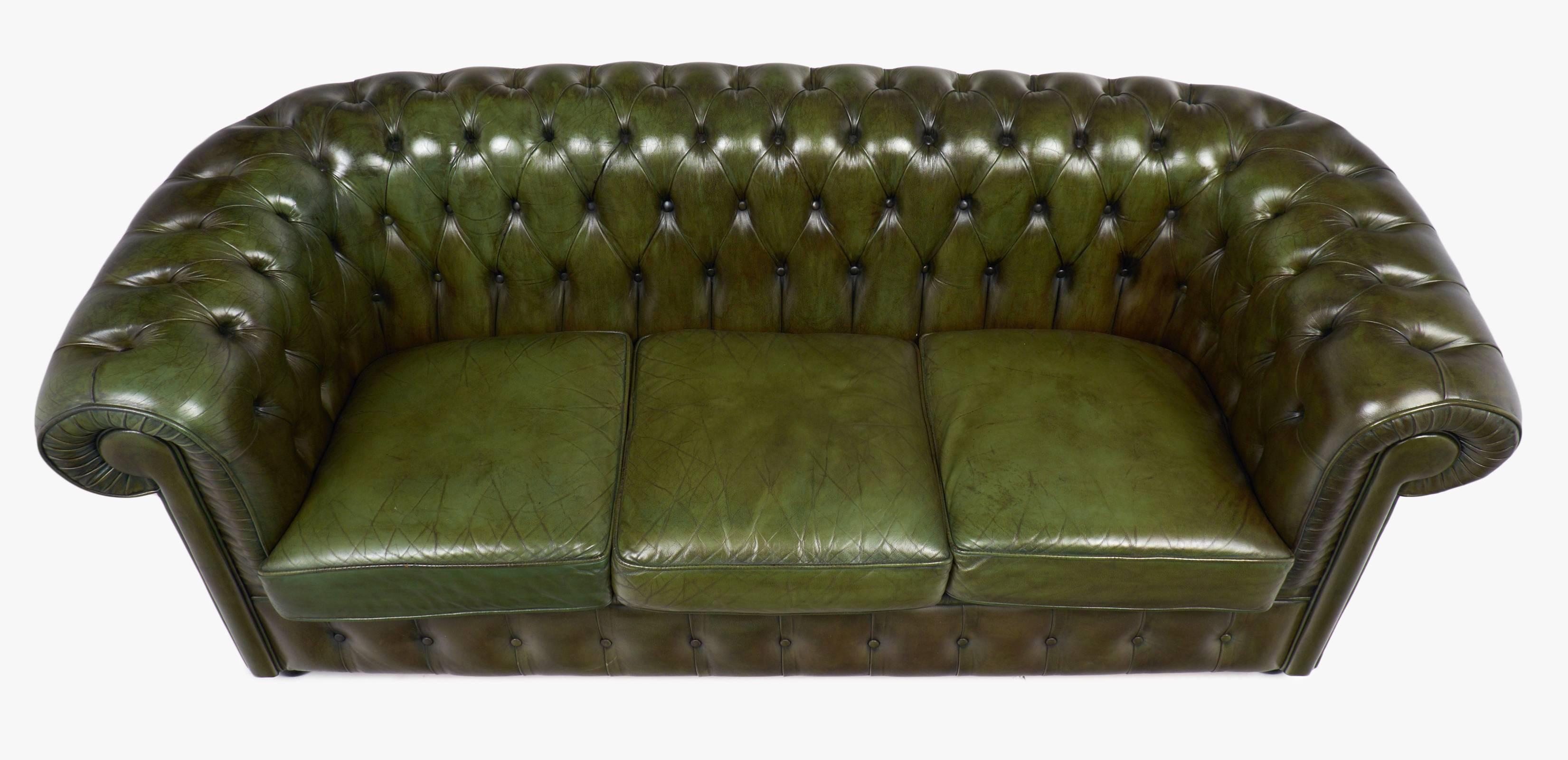 English Vintage Green or Bronze Chesterfield Sofa In Good Condition In Austin, TX