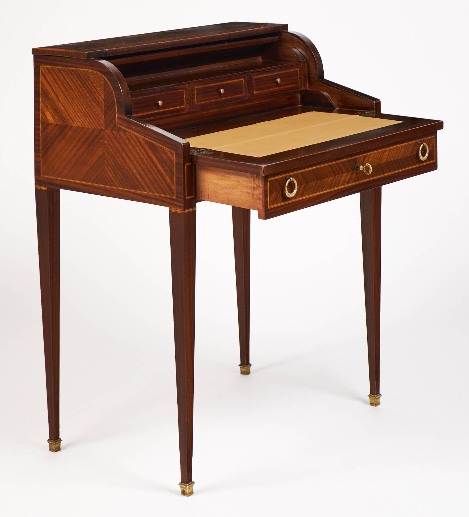 French Louis XVI Leather-Top Roll Top Writing Desk In Good Condition In Austin, TX