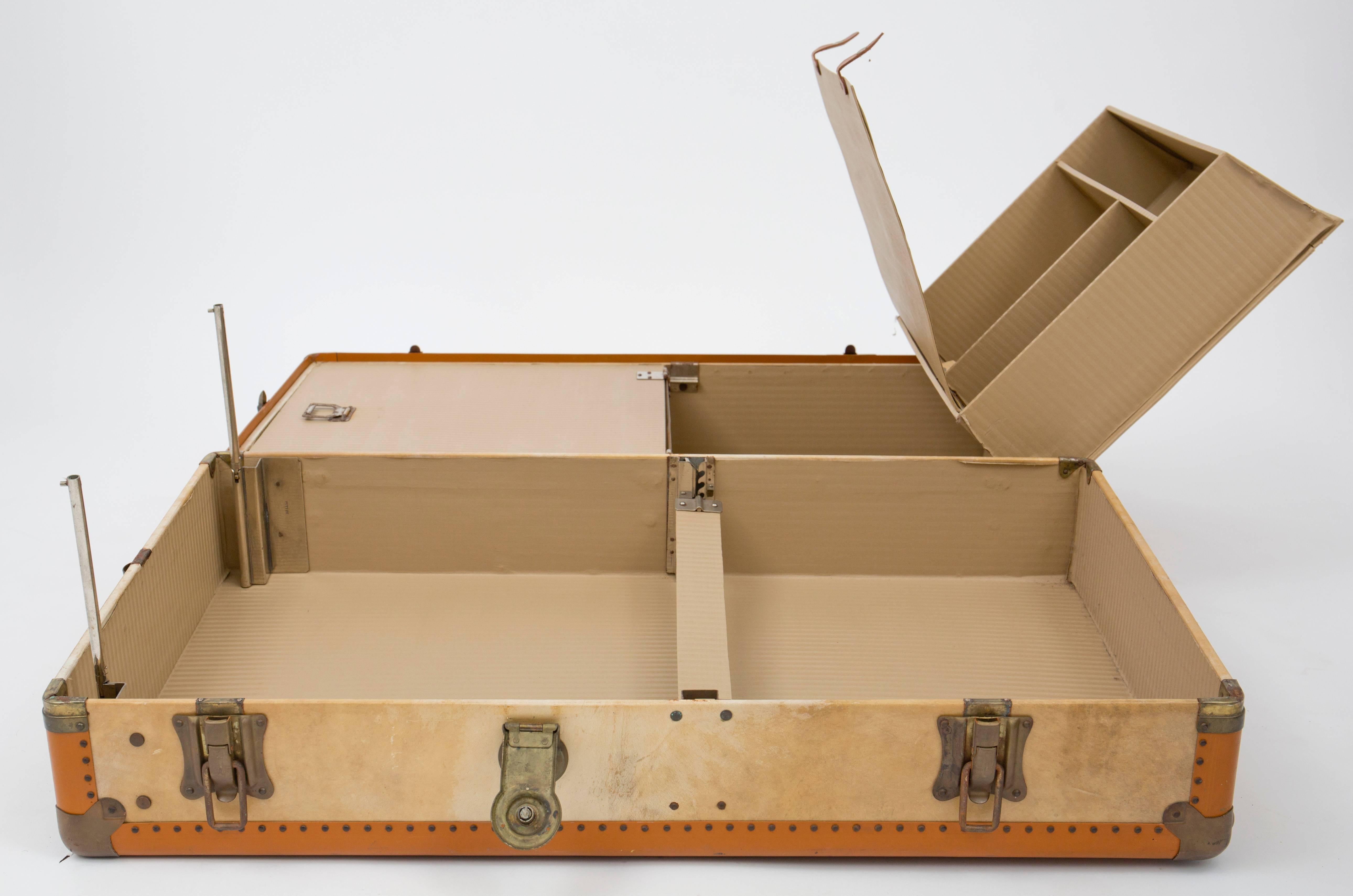 steamer trunk suitcase