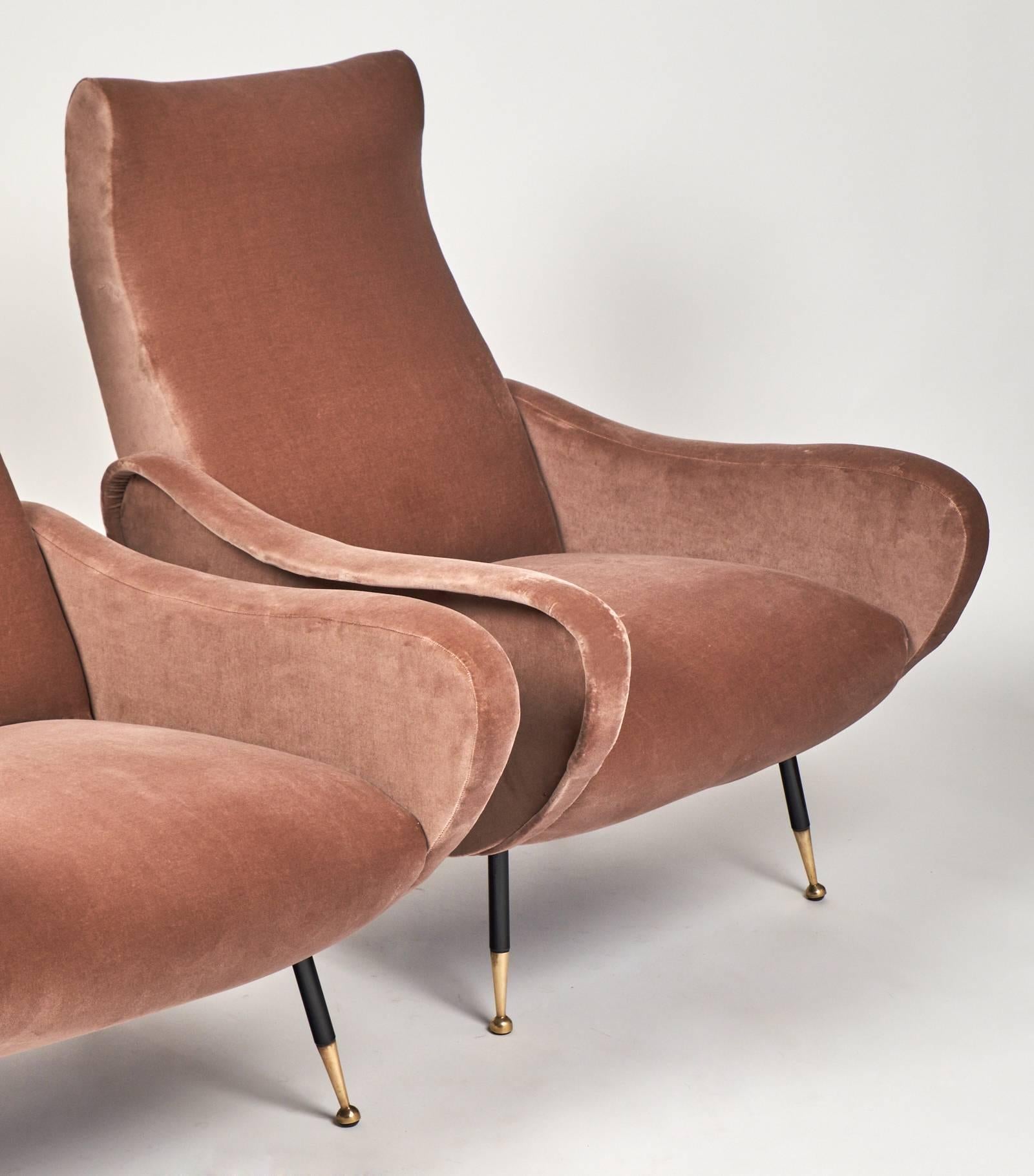Mid-Century Modern Italian Pair of Armchairs in the Style of Marco Zanuso 2