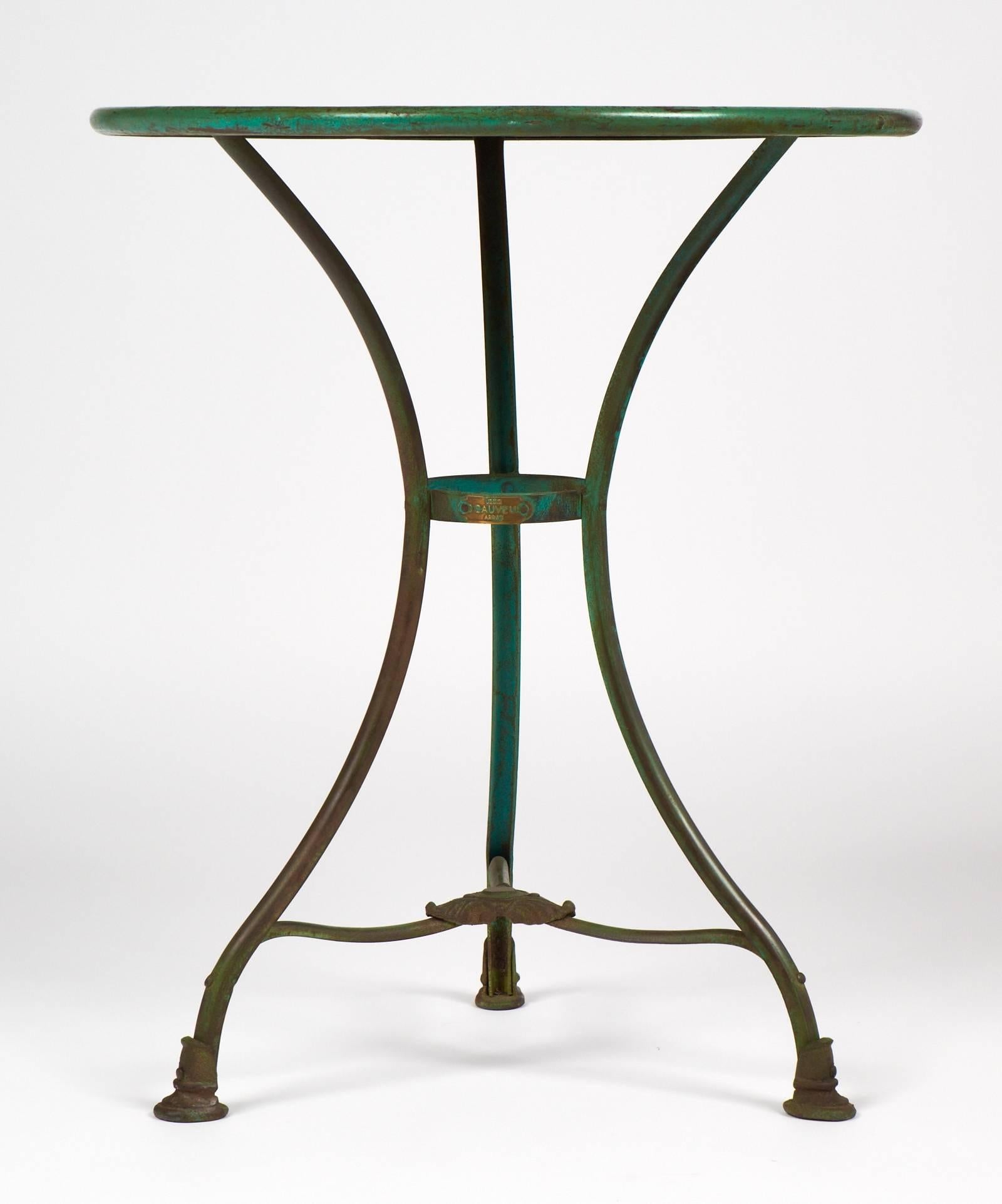 bistro table green