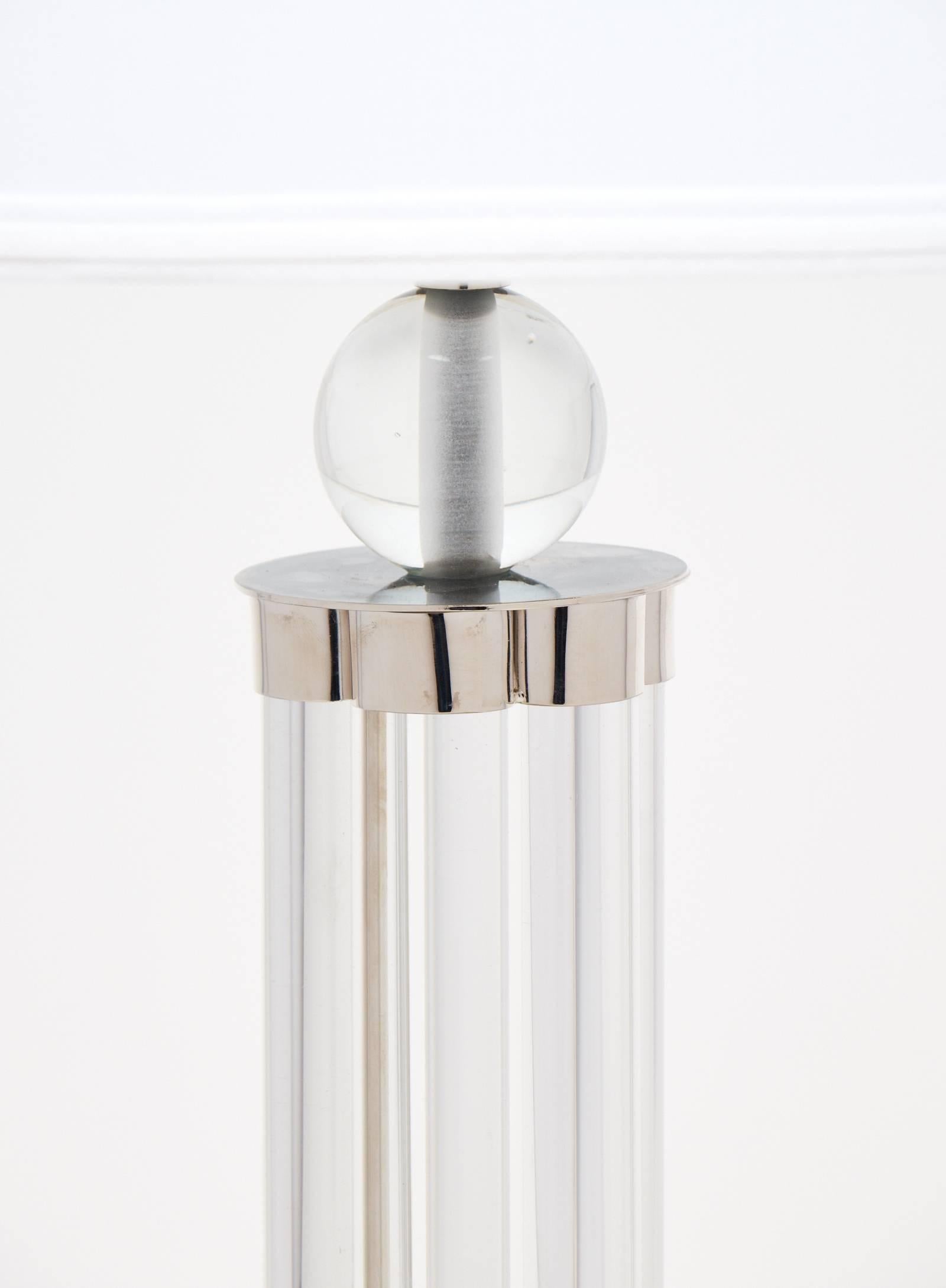 XXIe siècle et contemporain Paire de lampes de table modernistes en verre de Murano avec tube et chrome en vente