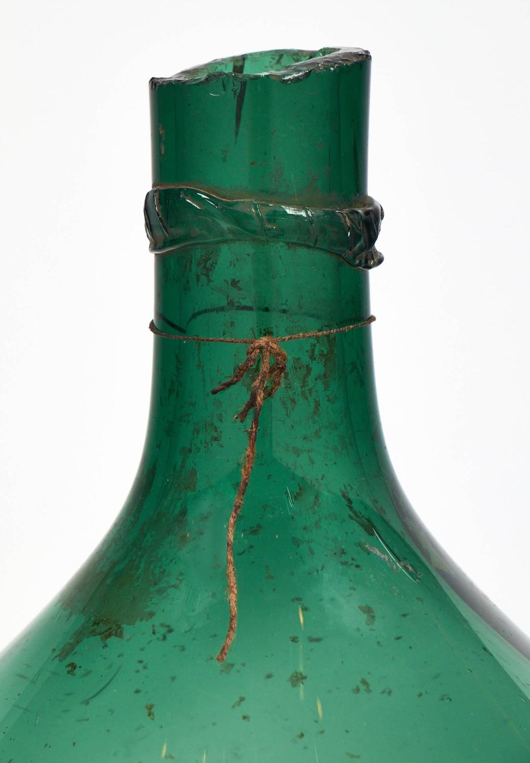 Antique French Wine Green Glass Bottle For Sale at 1stdibs