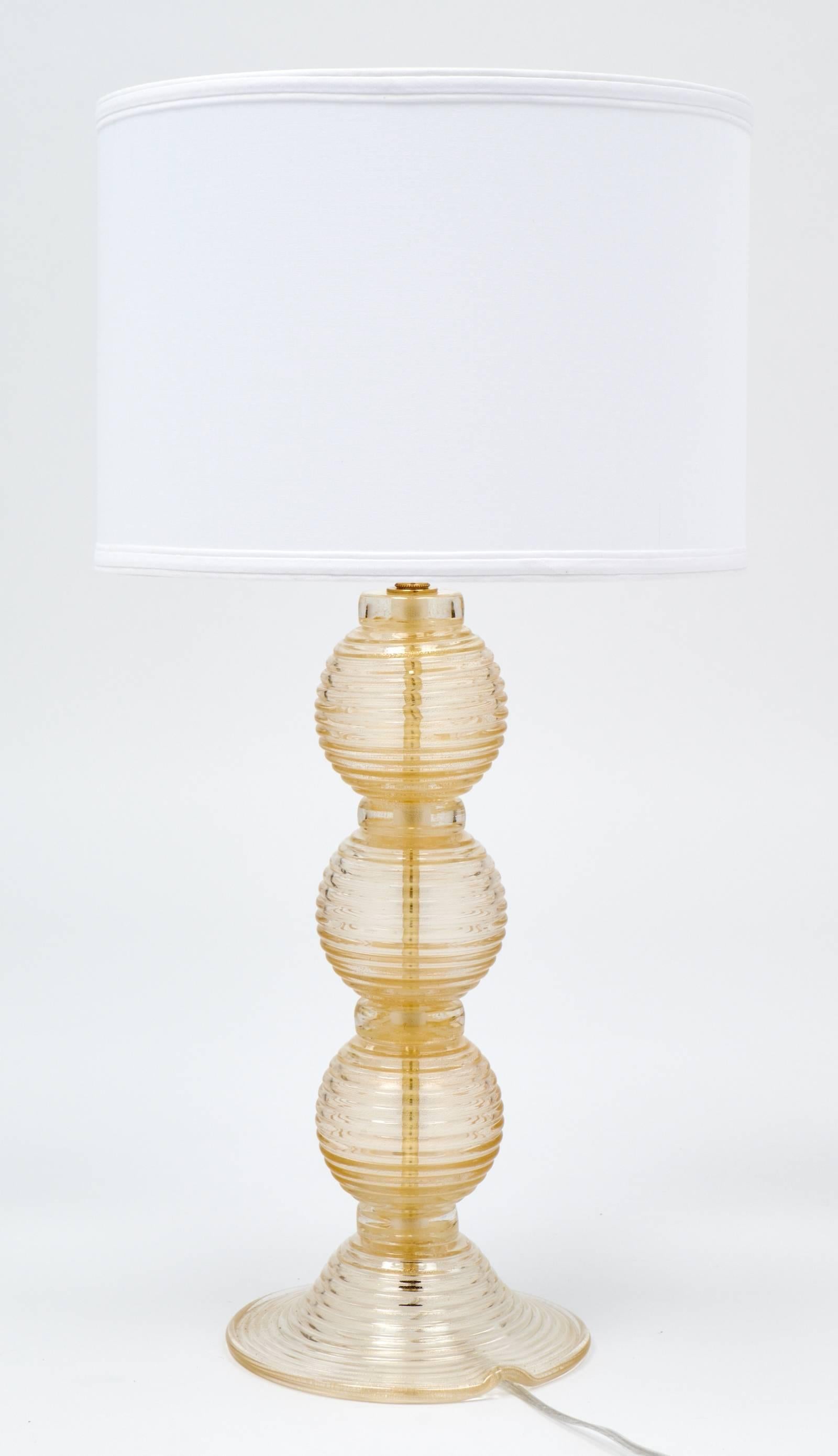 Paar geriffelte Muranoglas-Tischlampen 