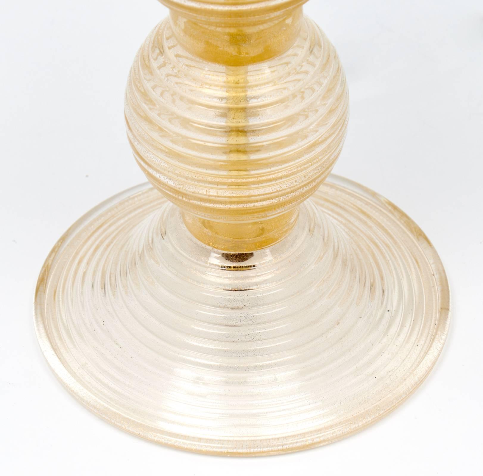 Paar geriffelte Muranoglas-Tischlampen 