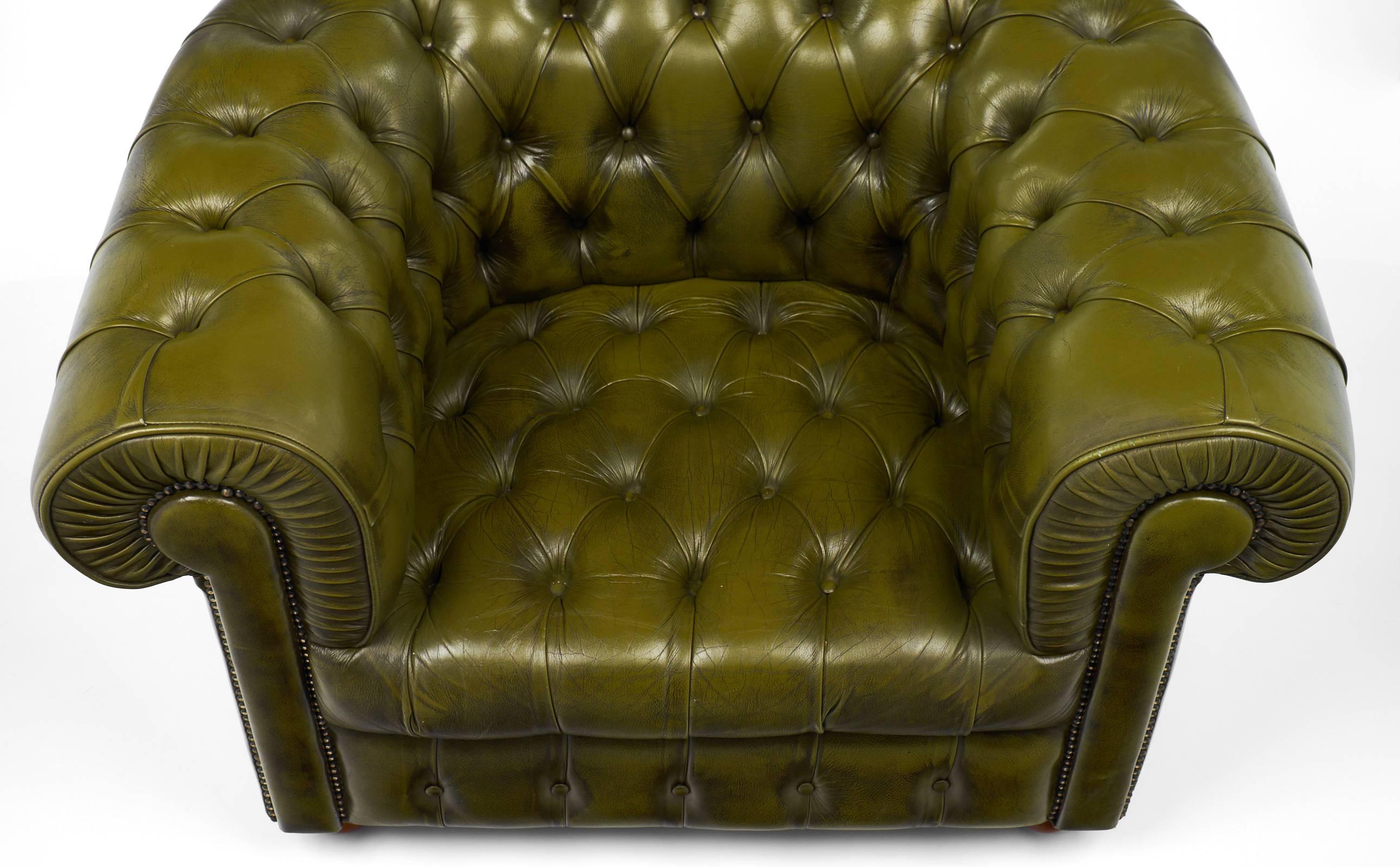 Mid-20th Century Vintage Green Leather Chesterfield Club Chair