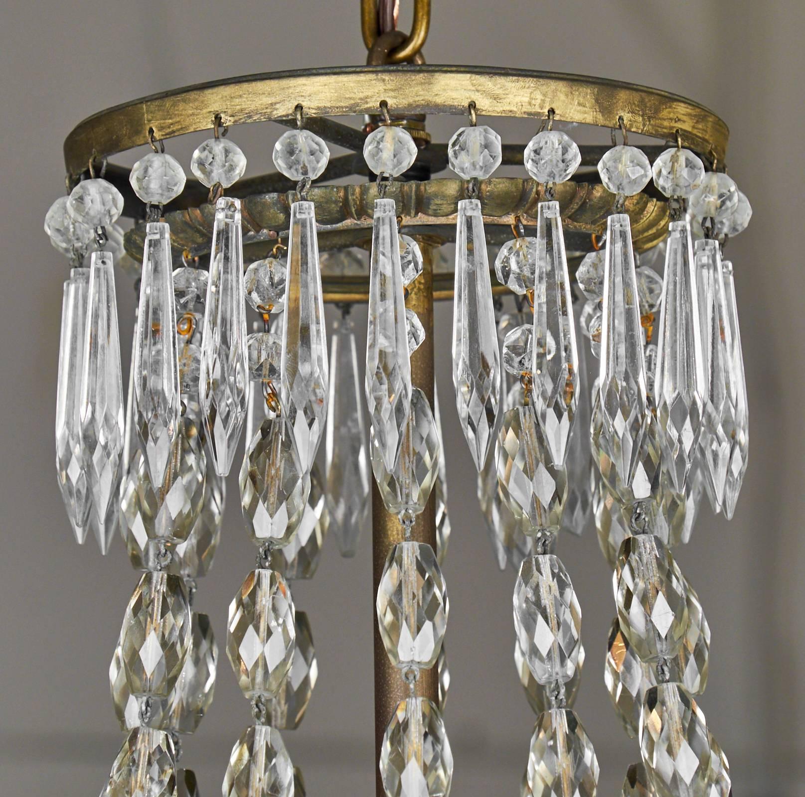 French 19th Century Crystal Chandelier In Excellent Condition In Austin, TX
