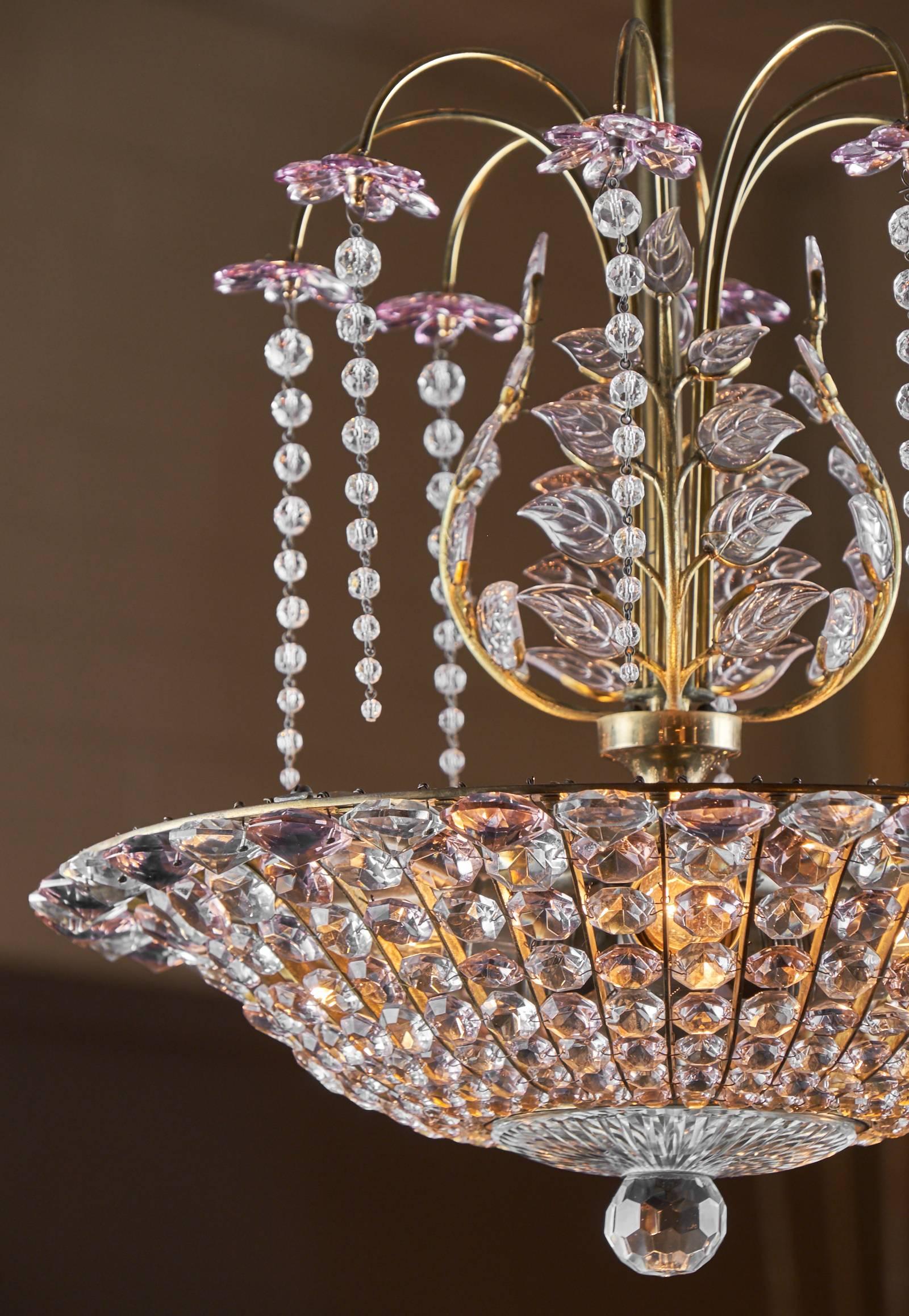 French Crystal Chandelier Attributed to Maison Baguès In Excellent Condition In Austin, TX
