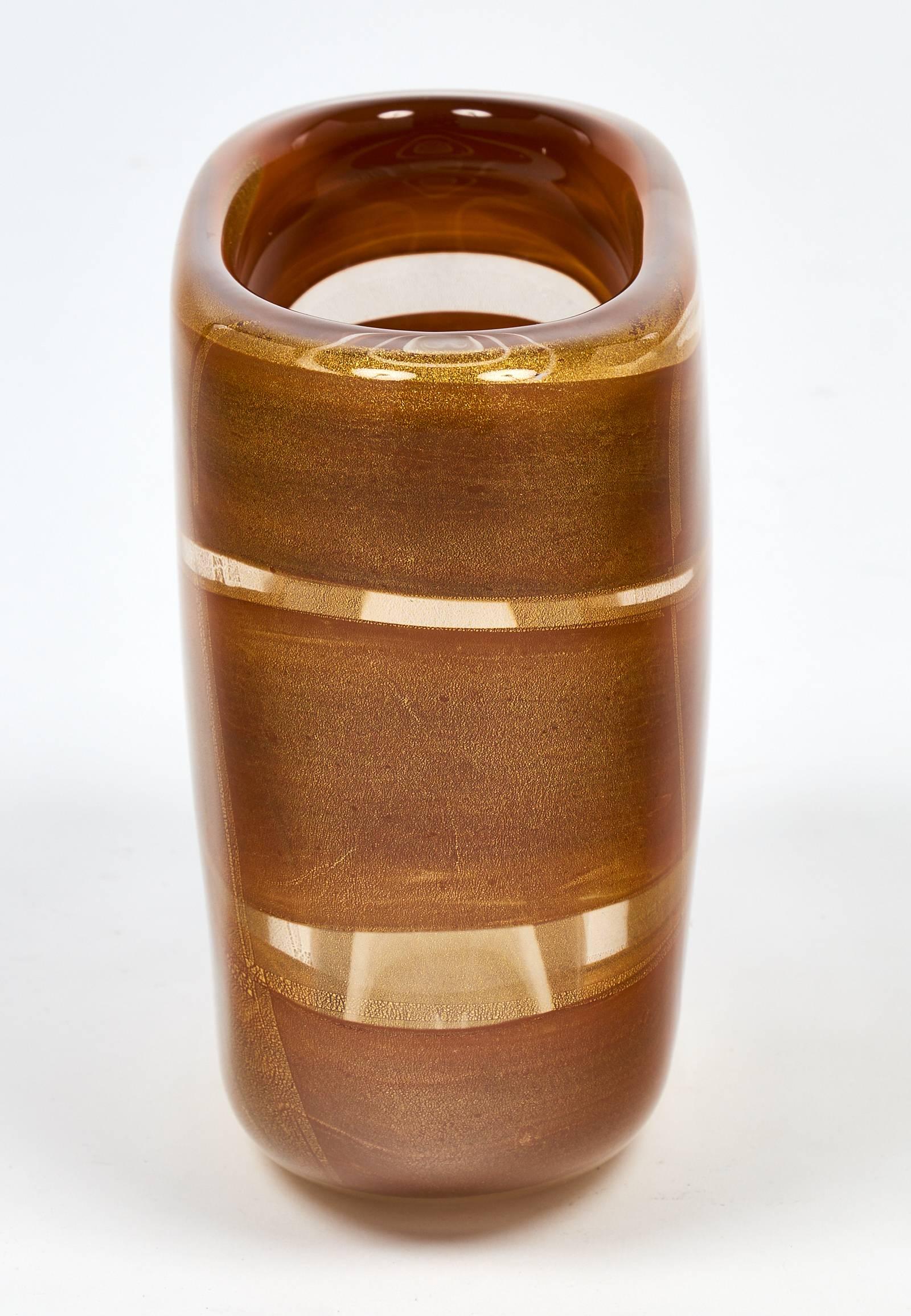 Murano Glass Amber and Gold Vase 4