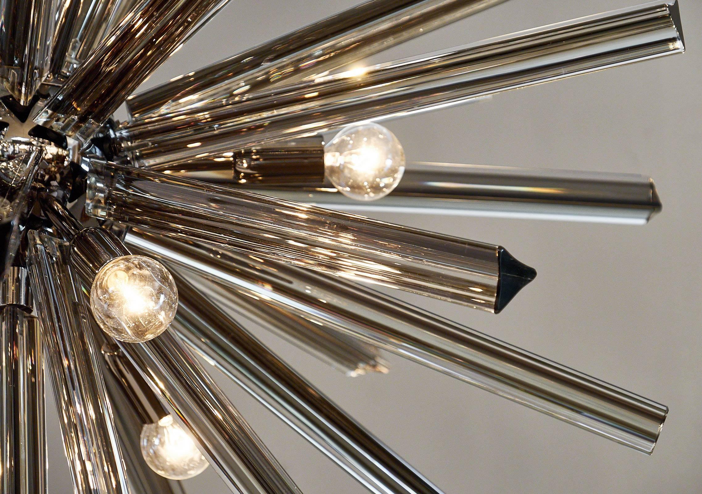 Schwarzer Sputnik-Kronleuchter aus Muranoglas im Zustand „Hervorragend“ im Angebot in Austin, TX