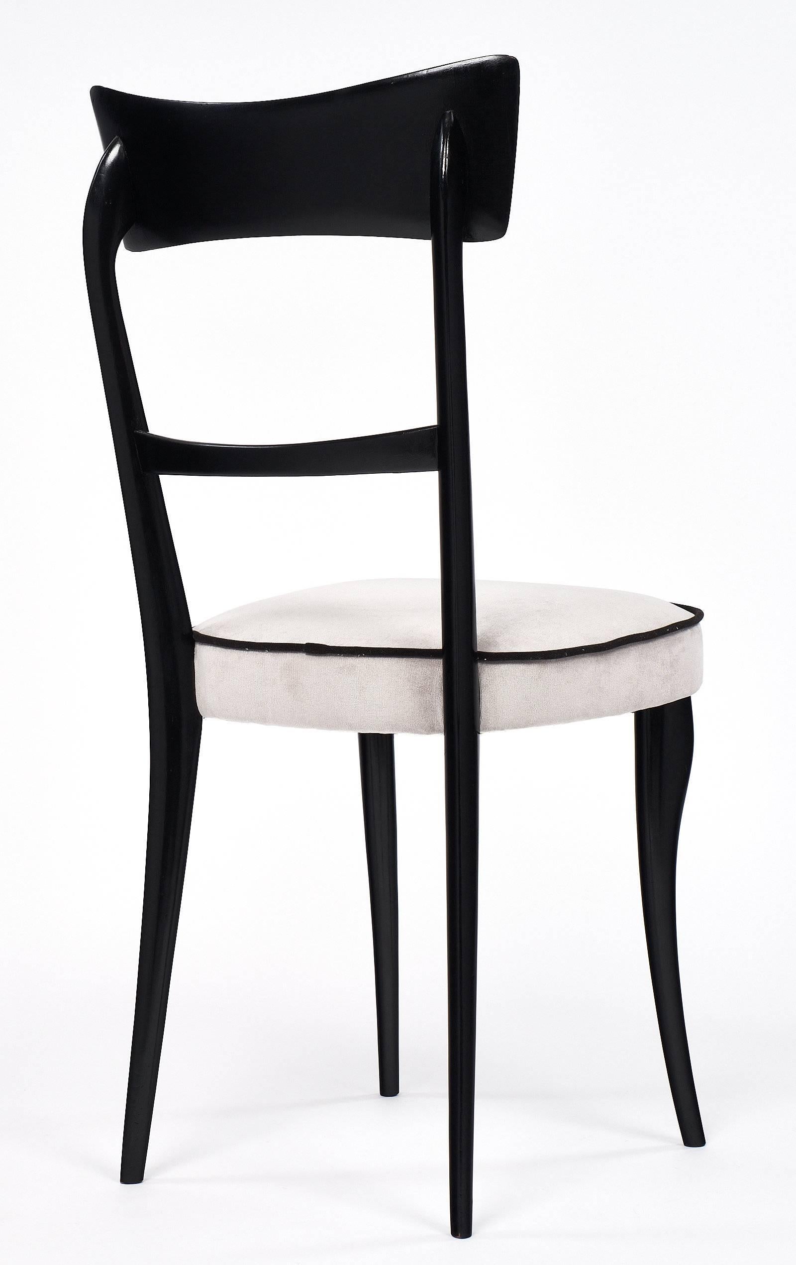 Paolo Buffa Style Italian Modernist Dining Chairs 3