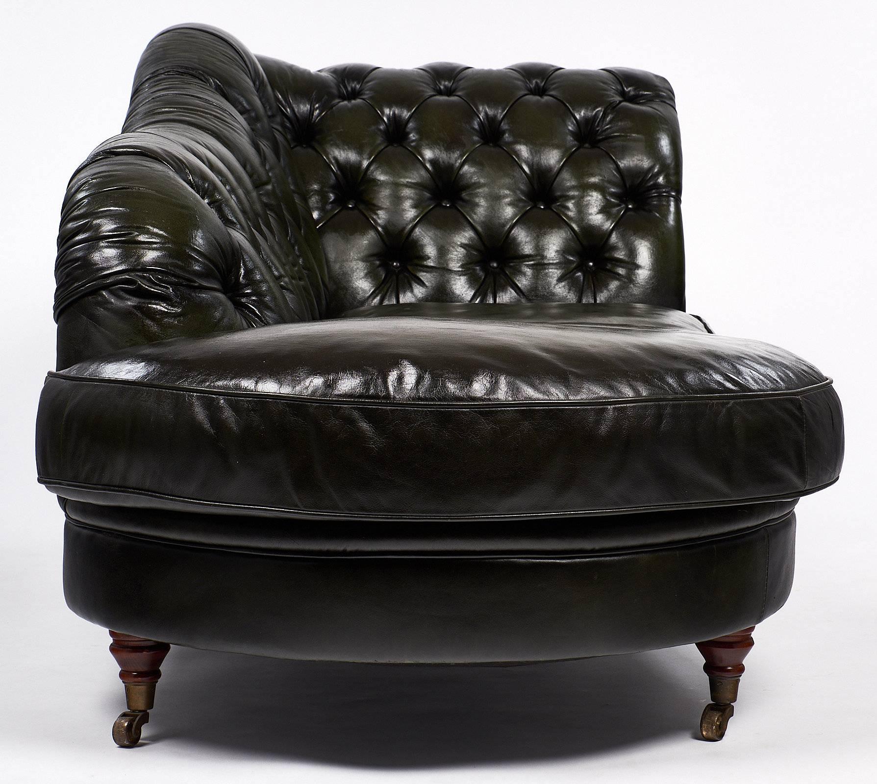 Green Vintage Tufted Leather Méridienne In Excellent Condition In Austin, TX