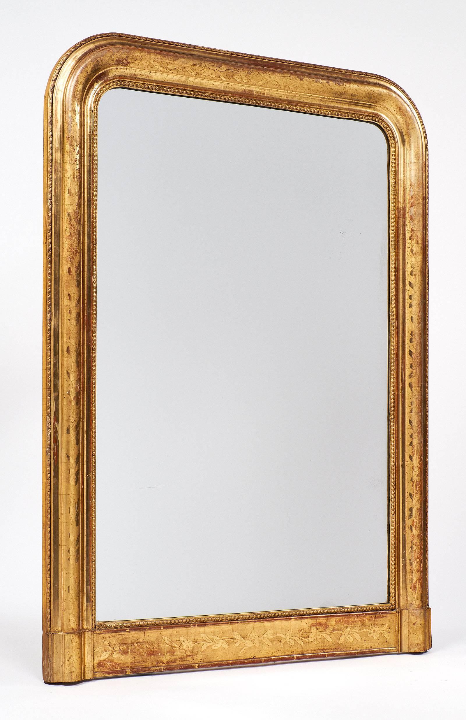   Louis Philippe French Antique Gold Leaf Mirror In Excellent Condition In Austin, TX
