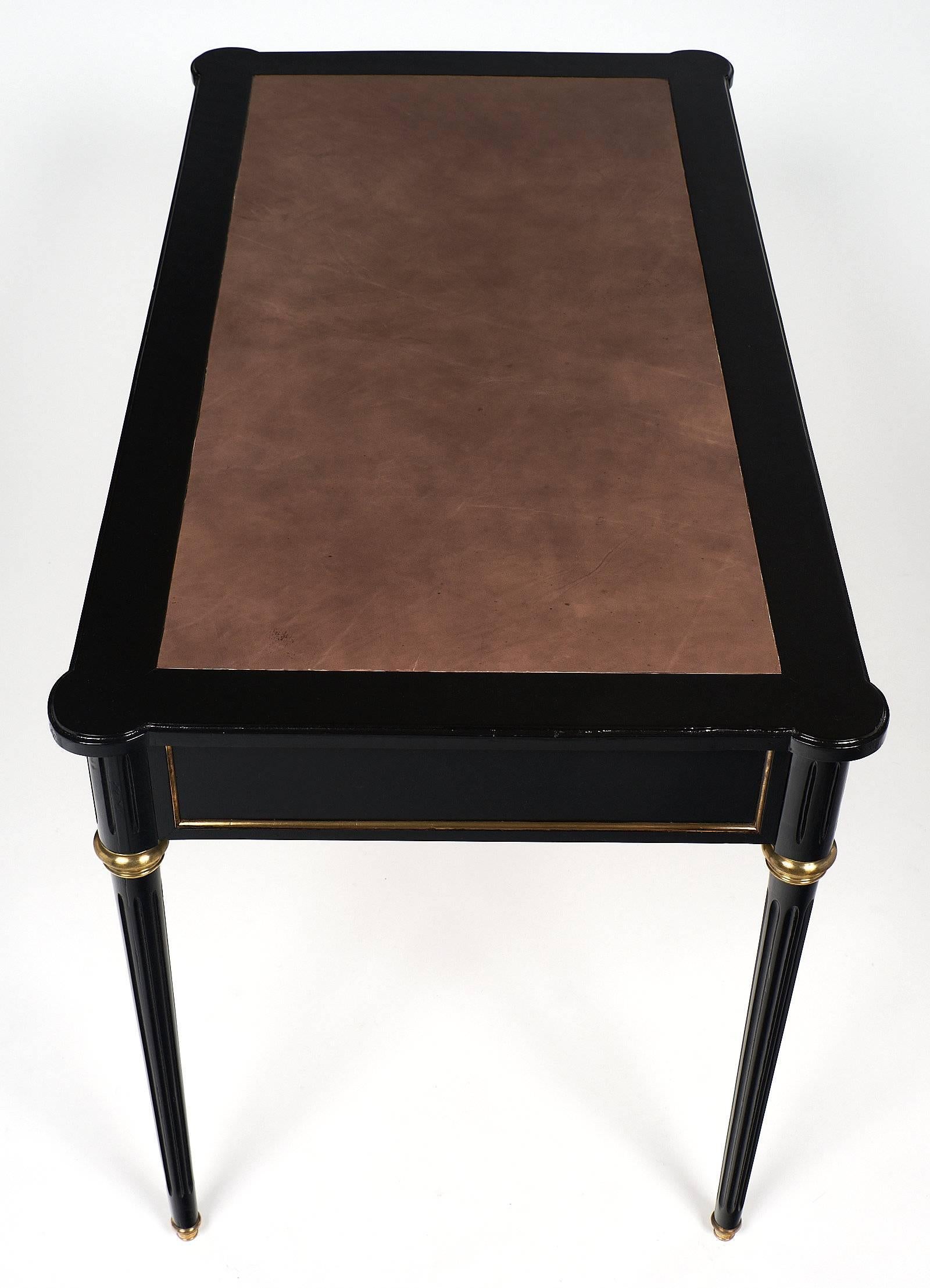 Early 20th Century Louis XVI Style Leather-Top Desk