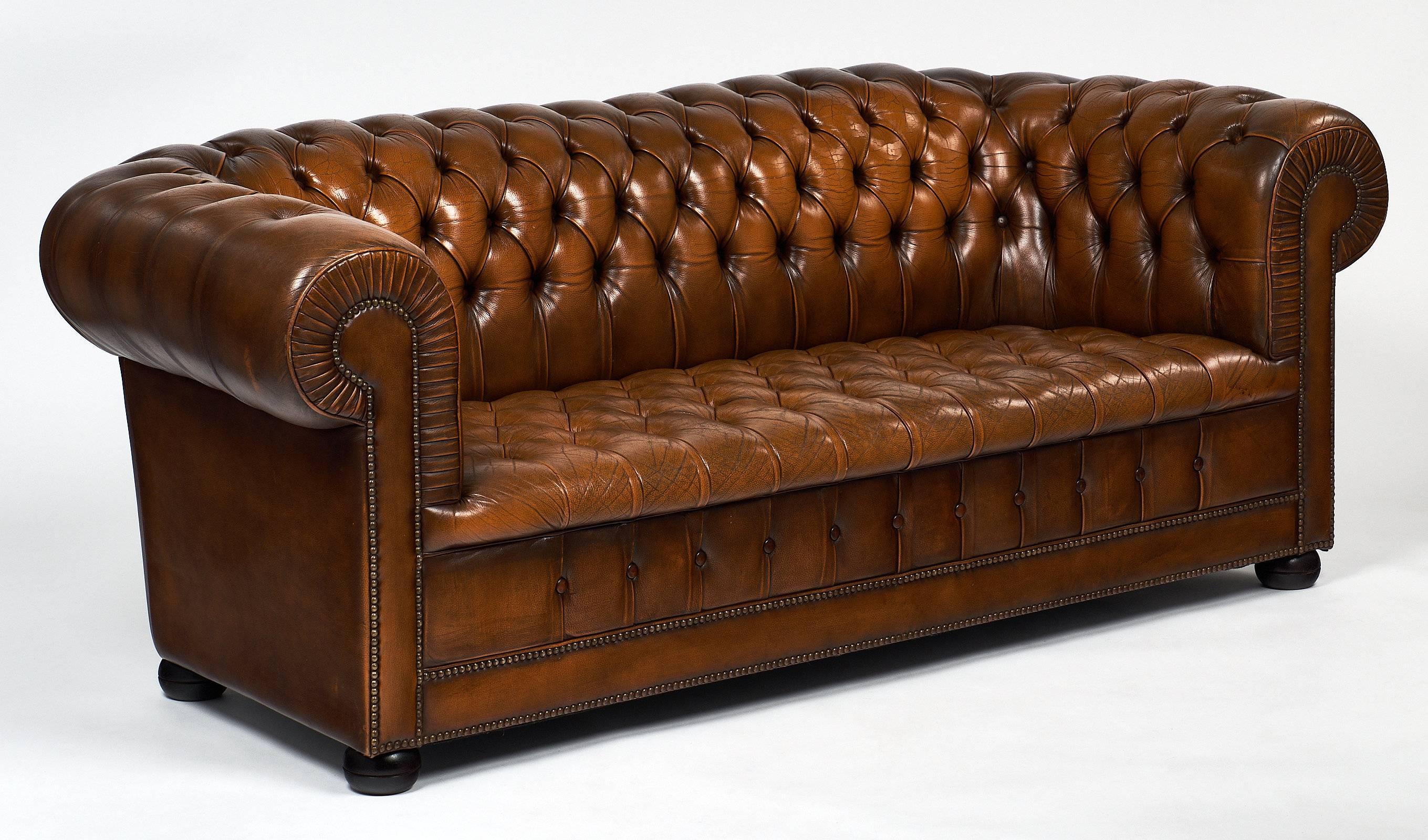 english leather sofa