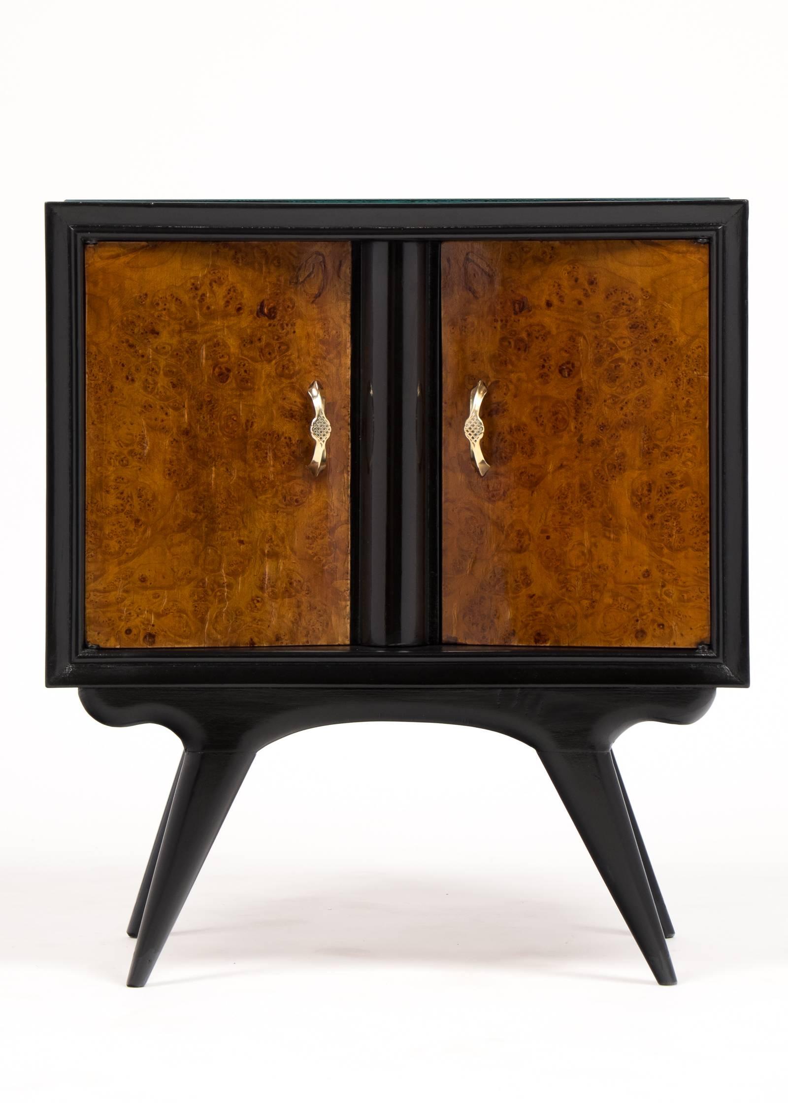 Polished Italian Modernist Pair of Side Tables in the Manner of Paolo Buffa