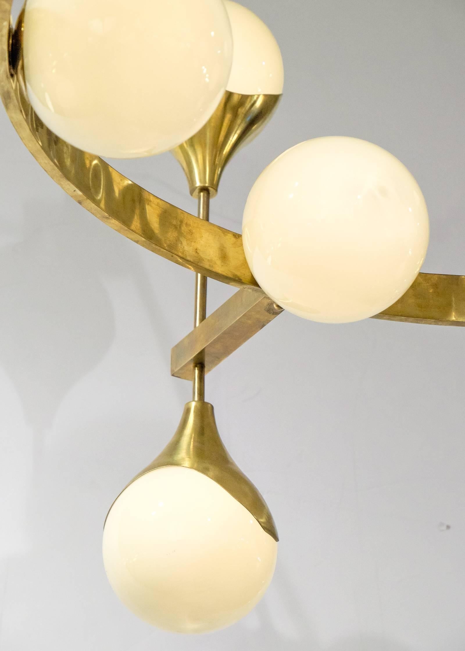 Murano Globe Glass and Textured Brass Chandelier For Sale 2