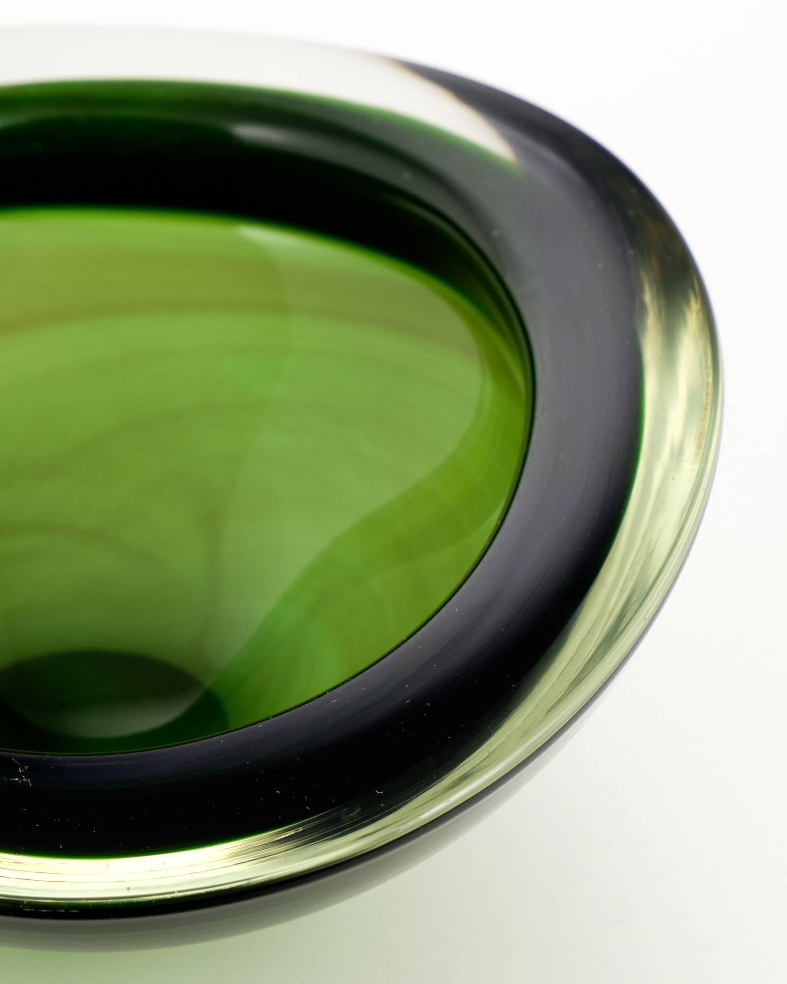 Vintage Murano Green Glass Swoop Bowl 2