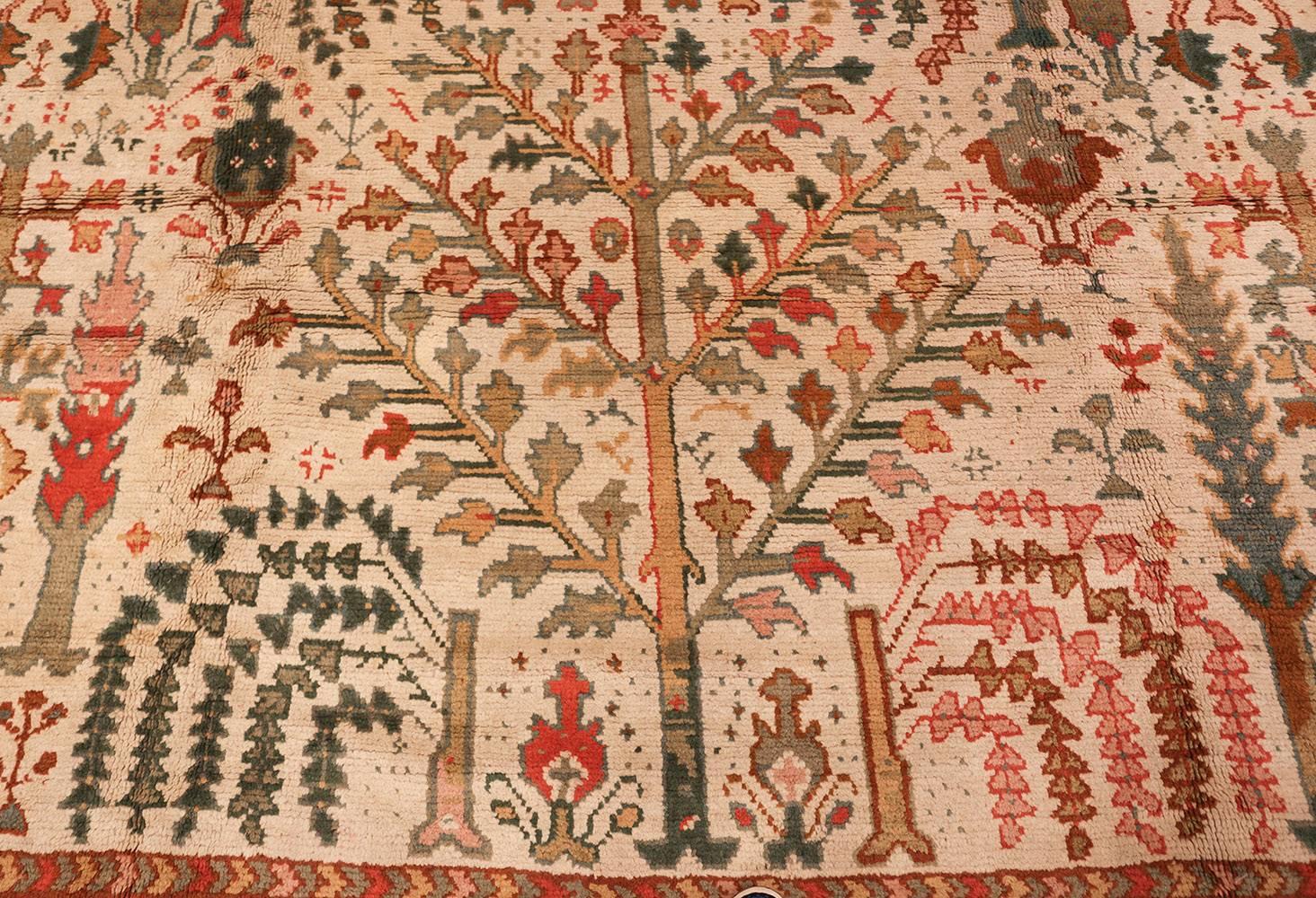 Hand-Knotted Beautiful Ivory Background Antique Turkish Oushak Carpet