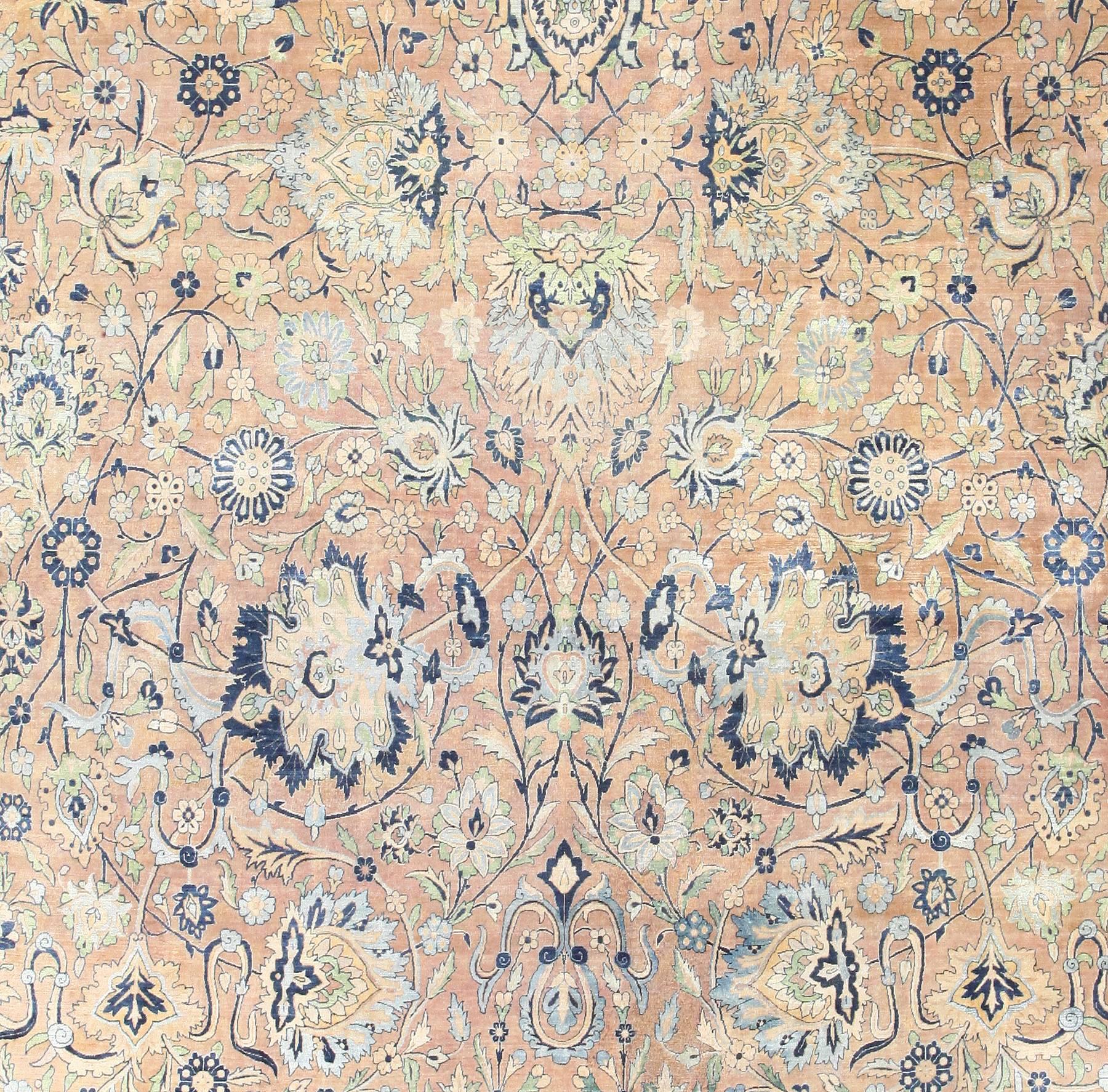 Since the 17th century, Kerman has been a major center for the production of high-quality carpets. The so-called Vase carpets of the Safavid period are among the greatest masterpieces of Persian weaving. When Persian rug production moved into high