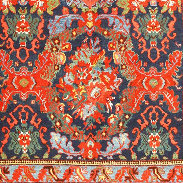 Small Size Antique Persian Malayer Rug Size 4 Ft 2 In X 6 Ft 3 In For