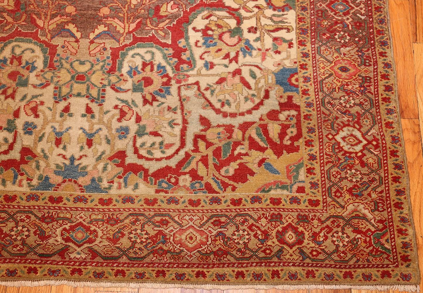 Beautiful Antique Persian Mishan Malayer Rug In Good Condition In New York, NY
