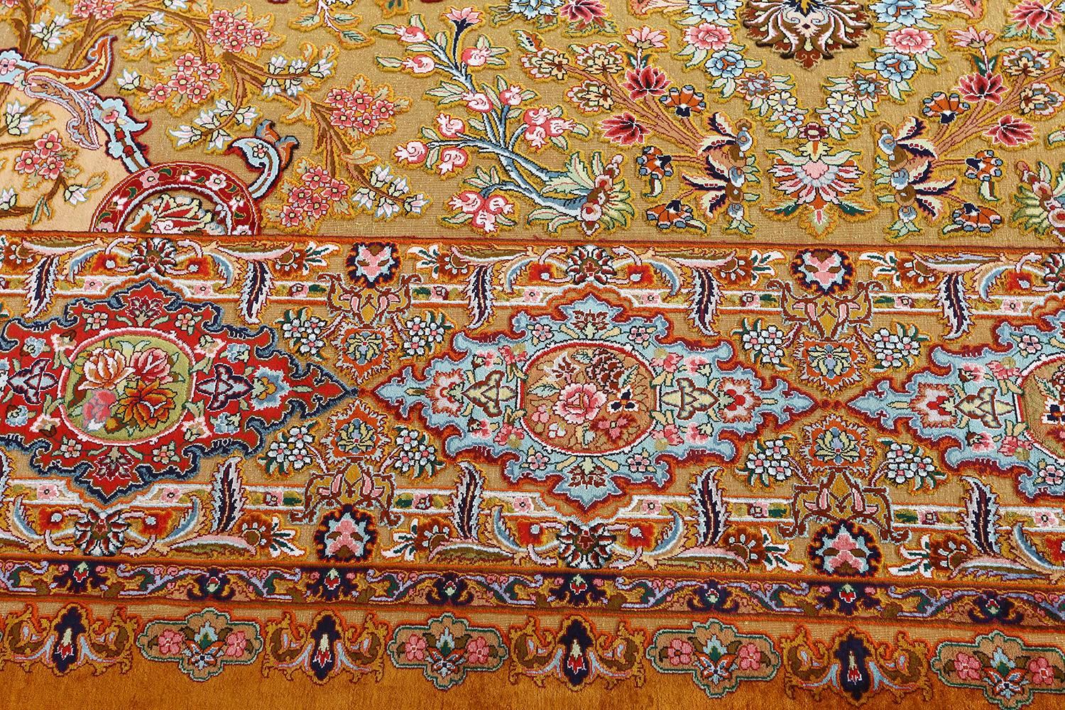 Fine Silk and Gold Thread Vintage Tabriz Persian Rug In Excellent Condition In New York, NY