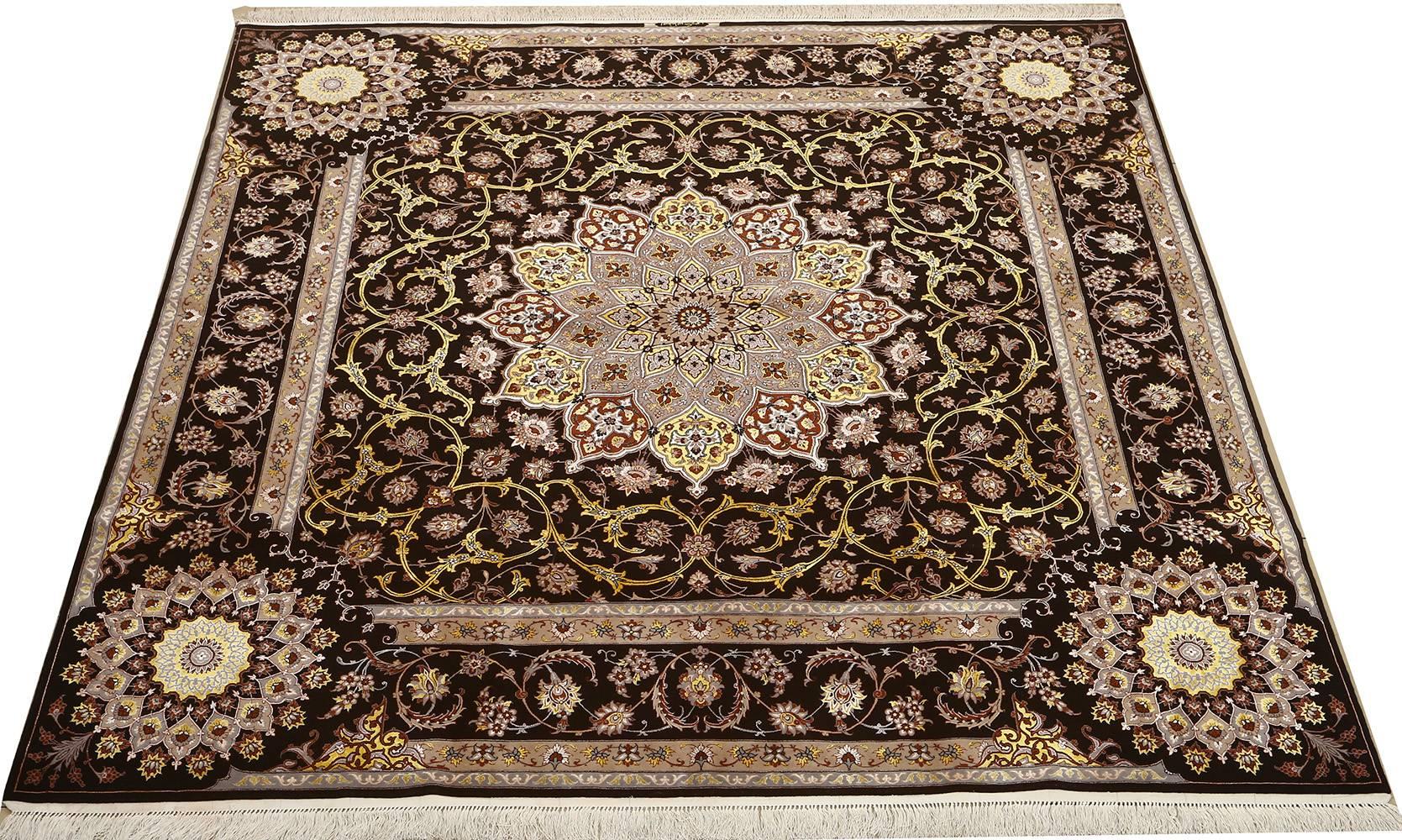 Square Vintage Isfahan Persian Rug 3