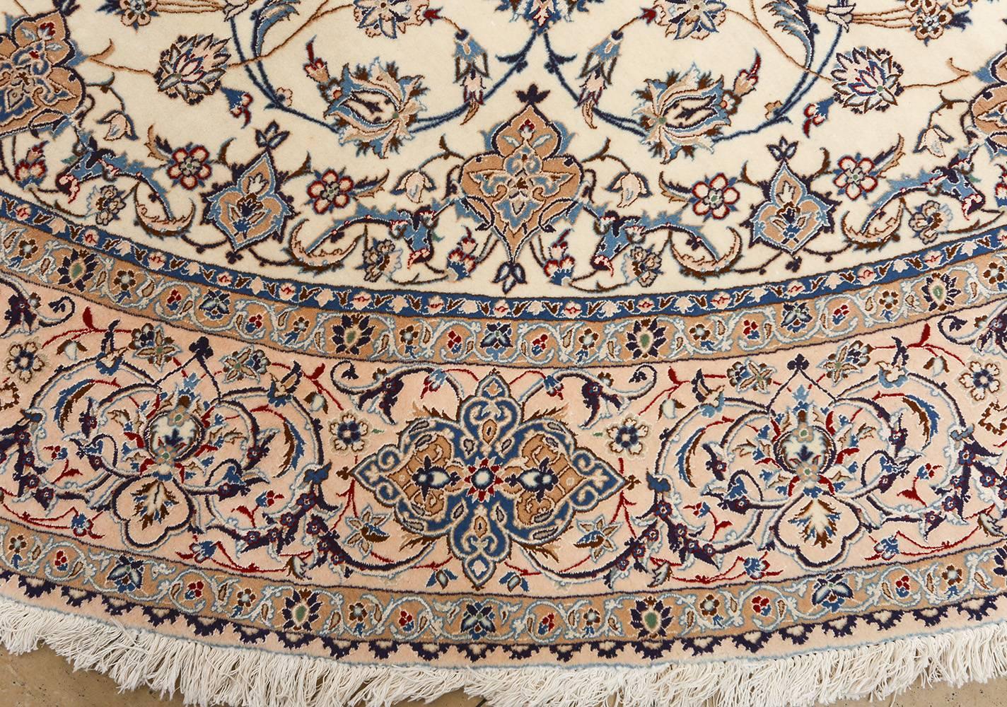 Wool Round Vintage Nain Persian Rug