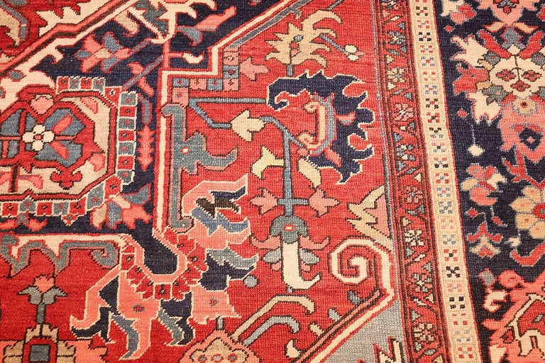 Large Oriental Antique Persian Serapi Heriz Rug For Sale at 1stdibs