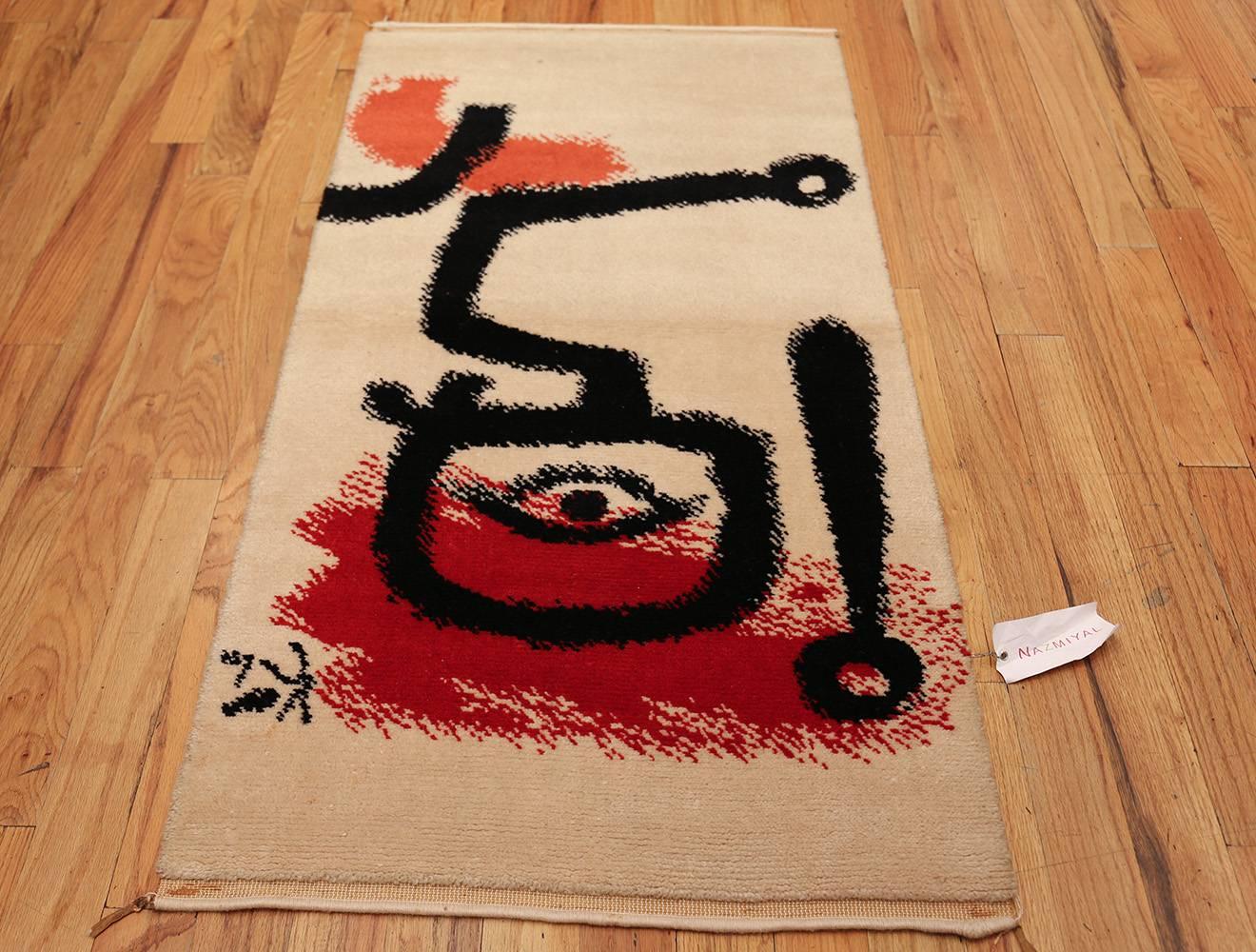 This brilliant vintage French art carpet depicts a stunning re-creation of a cutting-edge Paul Klee work known as ‘Der Paukenspieler,’ which is bold and expressive.

Vintage Continental rug inspired by Paul Klee’s “Little Drummer Boy” origin: USA,