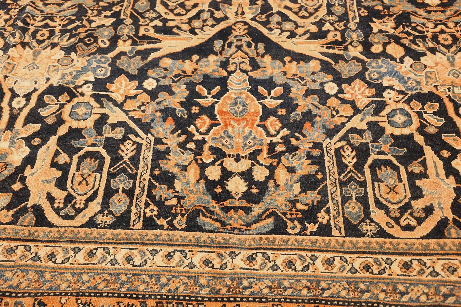 An all-over design mostofi design that features curling vine scrolls in staggered symmetry throughout the field of this stunning antique Persian Sultanabad carpet.

Beautiful room size antique Persian Mahal Sultanabad rug, country of origin: