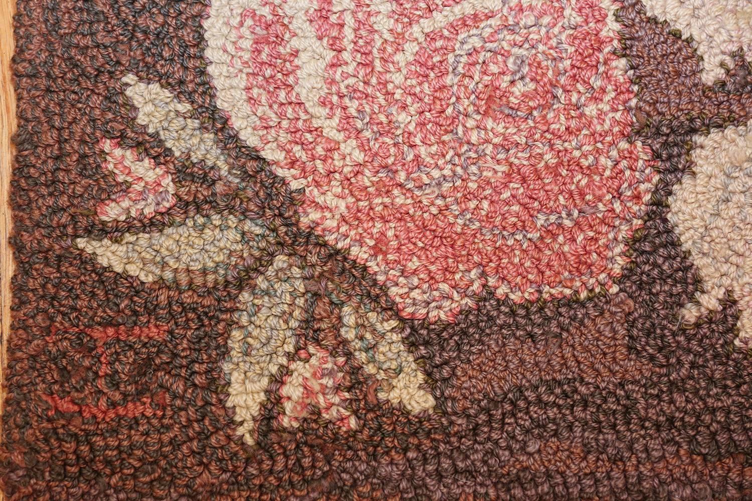 Antiker amerikanischer Teppich mit Haken. Größe: 9 Fuß 4 Zoll x 13 Fuß 2 Zoll (Handgeknüpft) im Angebot
