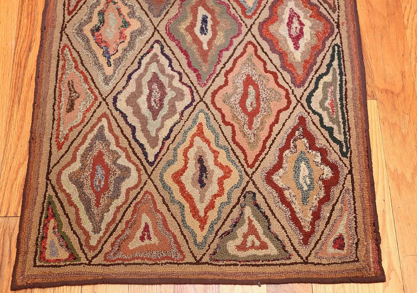 20th Century Antique American Hooked Rug. Size: 2 ft 2 in x 14 ft 1 in (0.66 m x 4.29 m)