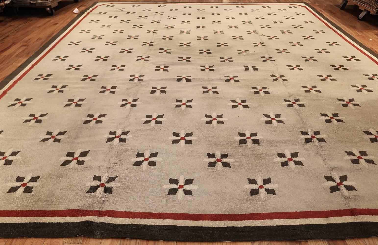 Antique Art Deco Design Hooked American Rug. Size: 11 ft 10 in x 15 ft 4 in 1