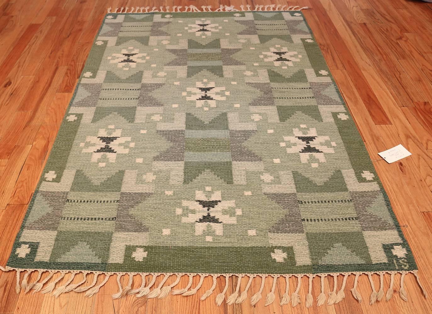 20th Century Green Vintage Scandinavian Kilim Rug by Ingegerd Silow