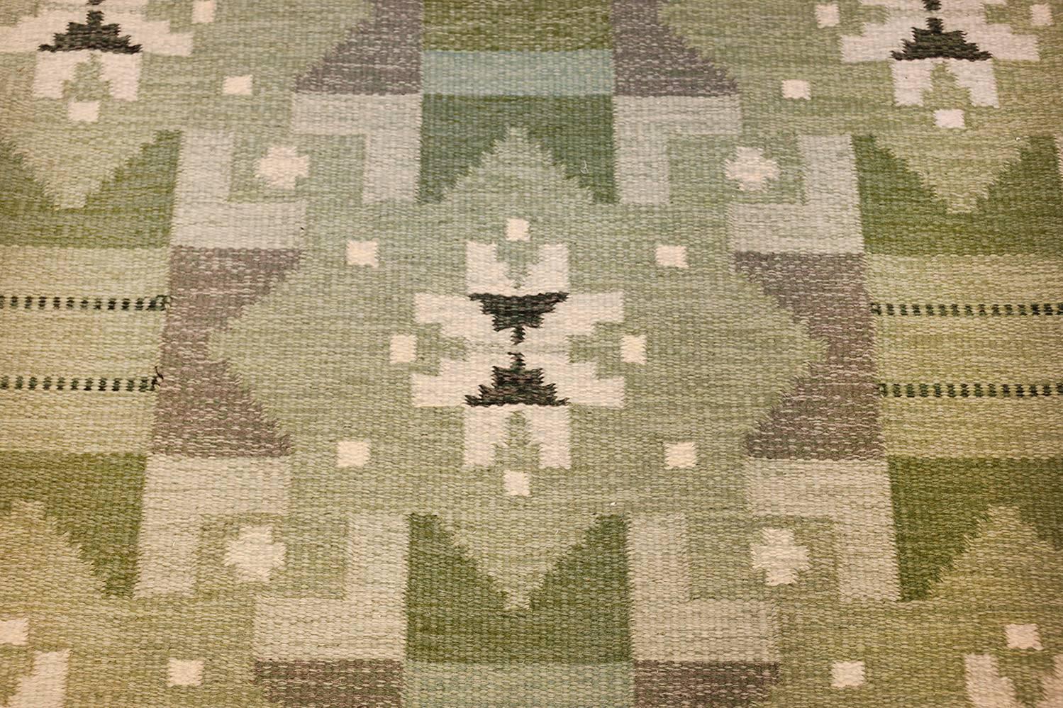 Green Vintage Scandinavian Kilim Rug by Ingegerd Silow In Excellent Condition In New York, NY