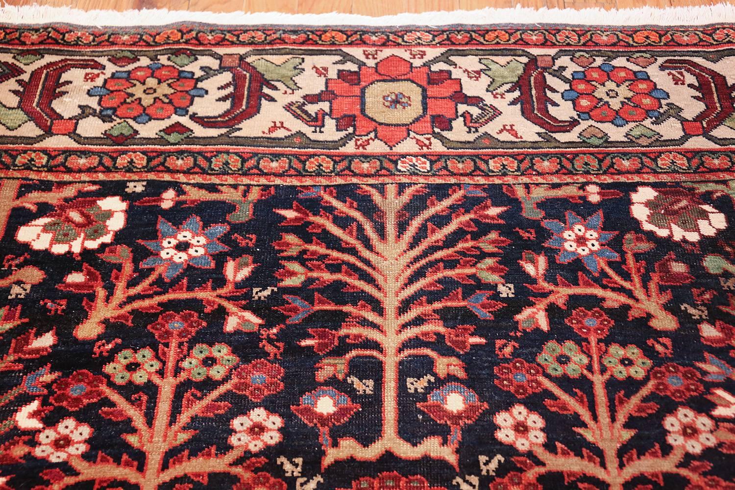 Tree of Life Antique Sarouk Farahan Persian rug 49527, country of origin / rug type: Persian rug, date circa 1920

Sarouk rugs– The thickness of the luxurious pile allows Sarouk rugs to withstand the level of foot traffic that would be typical in