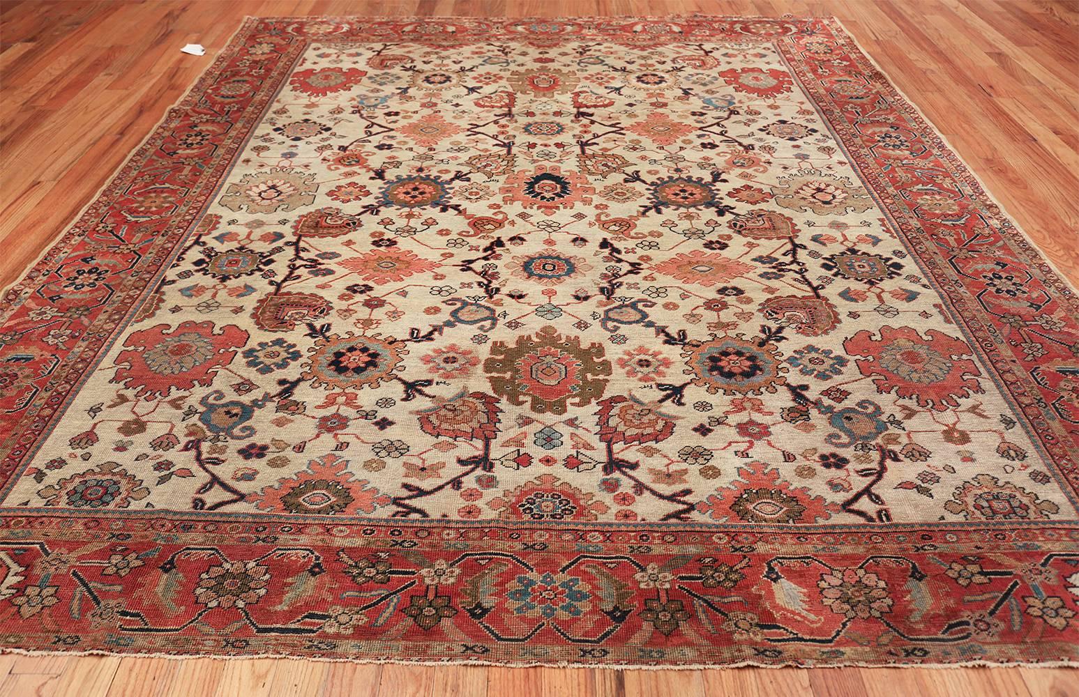 20th Century Ivory Background Antique Sultanabad Persian Rug