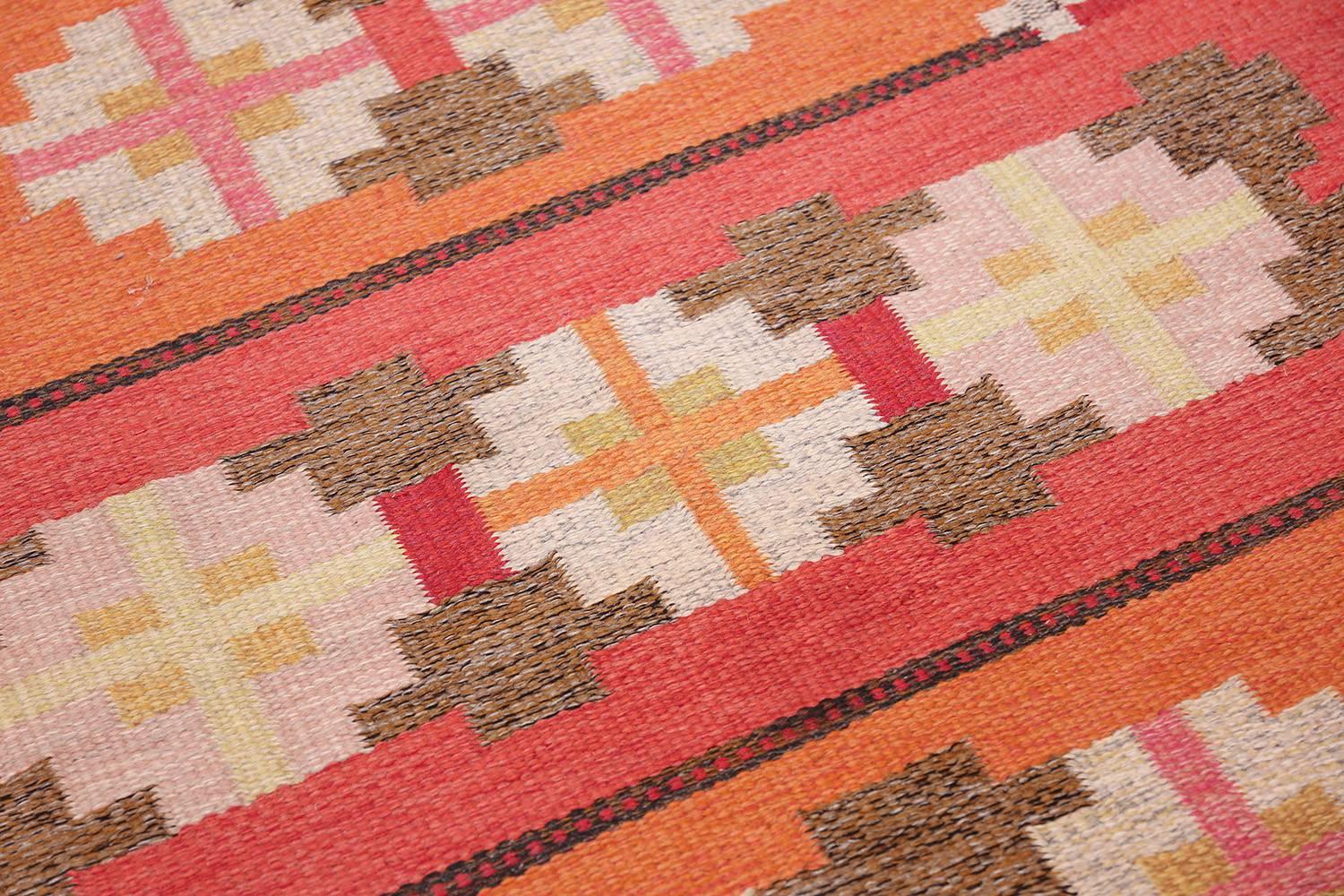 Hand-Woven Vintage Flat-Woven Scandinavian Rug by Ingegerd Silow. Size: 4' 7